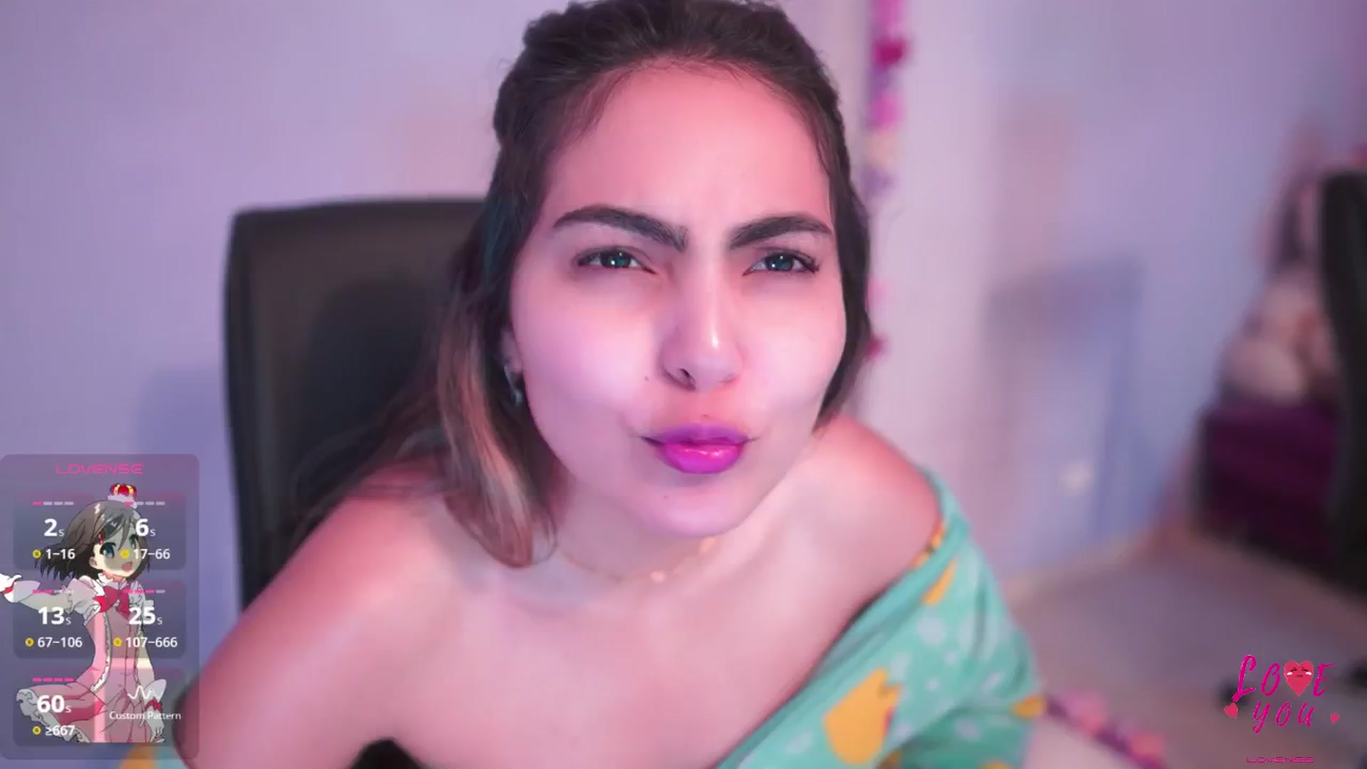 Gallery image thumbnail from CARMENVILLA1's myfreecams stream on, 07/01/2025, 05:56 image 15 of 20