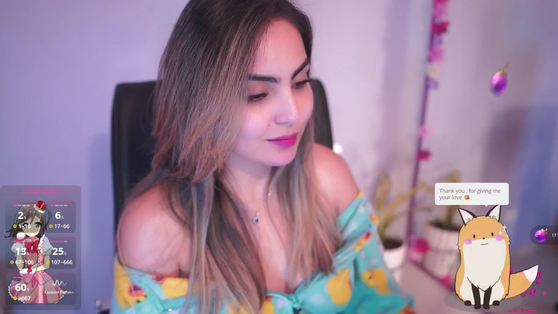 Gallery image thumbnail from CARMENVILLA1's myfreecams stream on, 07/25/2025, 06:00 image 2 of 20