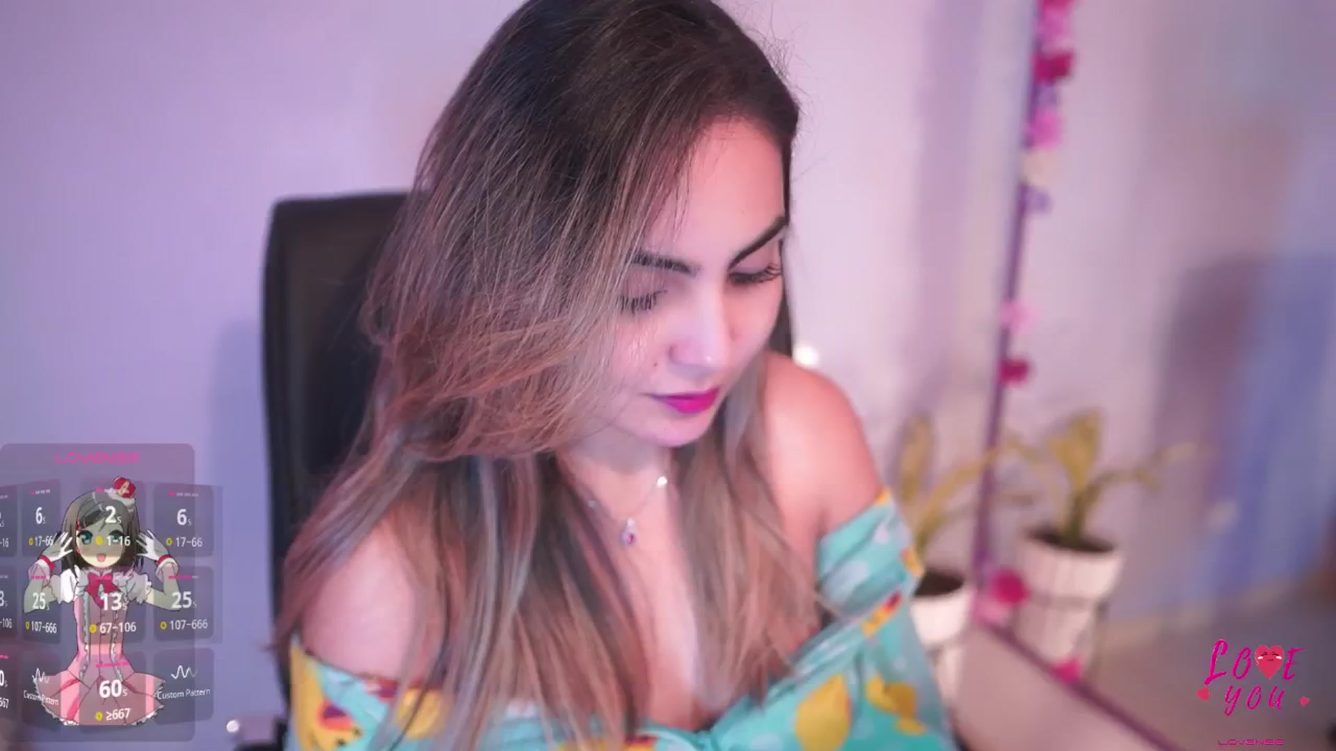 Gallery image thumbnail from CARMENVILLA1's myfreecams stream on, 07/25/2025, 06:00 image 4 of 20