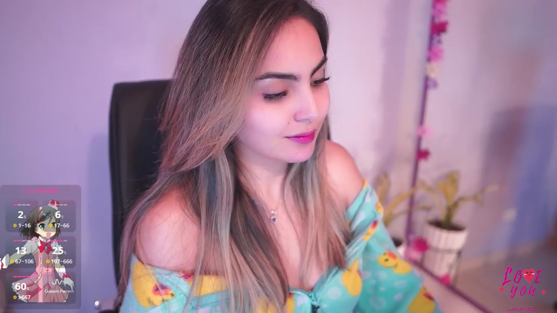 Gallery image thumbnail from CARMENVILLA1's myfreecams stream on, 07/25/2025, 06:00 image 1 of 20