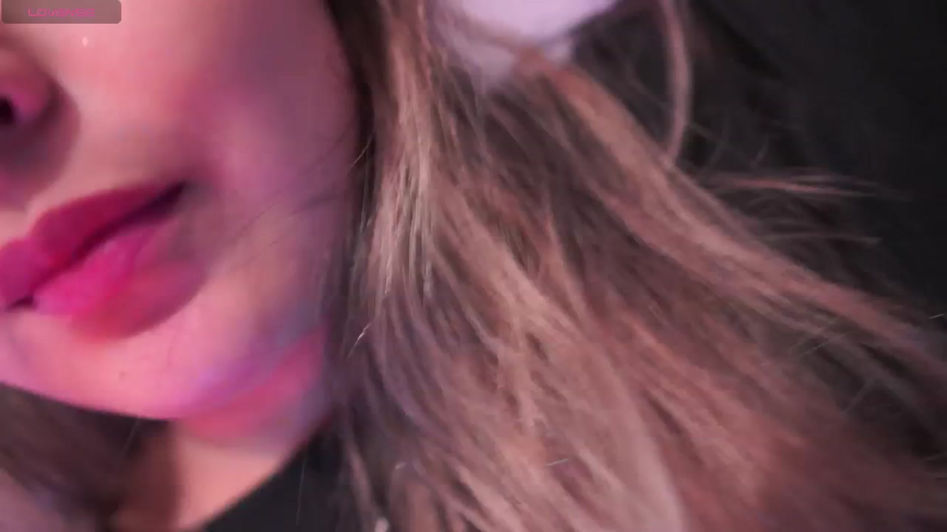 Gallery image thumbnail from CARMENVILLA1's myfreecams stream on, 08/07/2025, 06:15 image 10 of 20