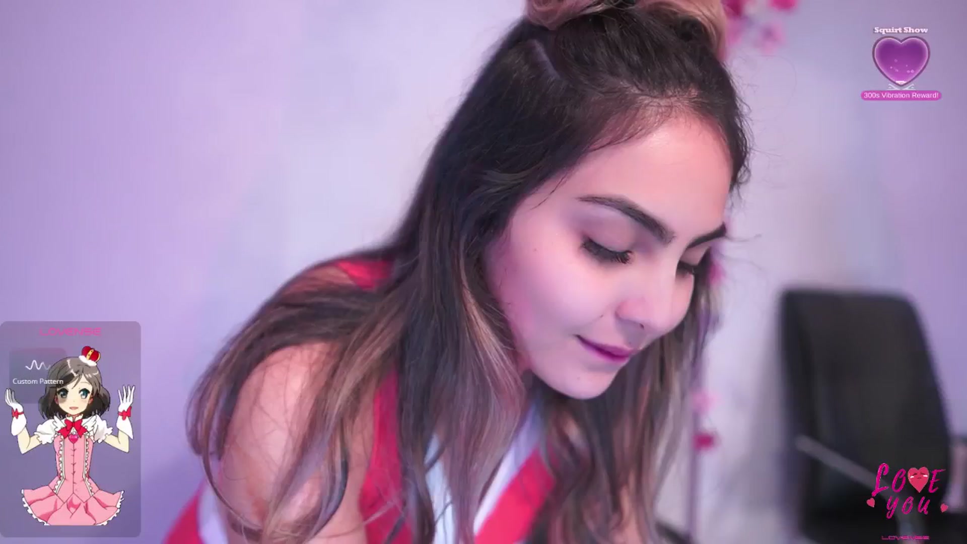 Gallery image thumbnail from CARMENVILLA1's myfreecams stream on, 08/12/2025, 06:06 image 4 of 20