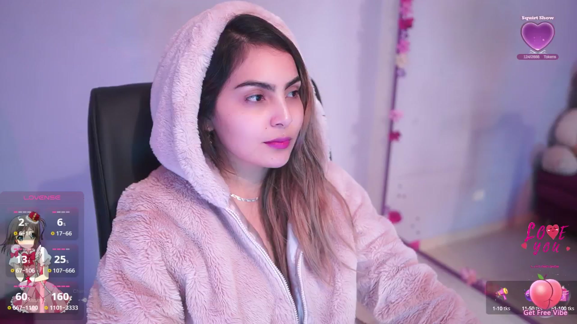 Gallery image thumbnail from CARMENVILLA1's myfreecams stream on, 08/15/2025, 06:21 image 15 of 20