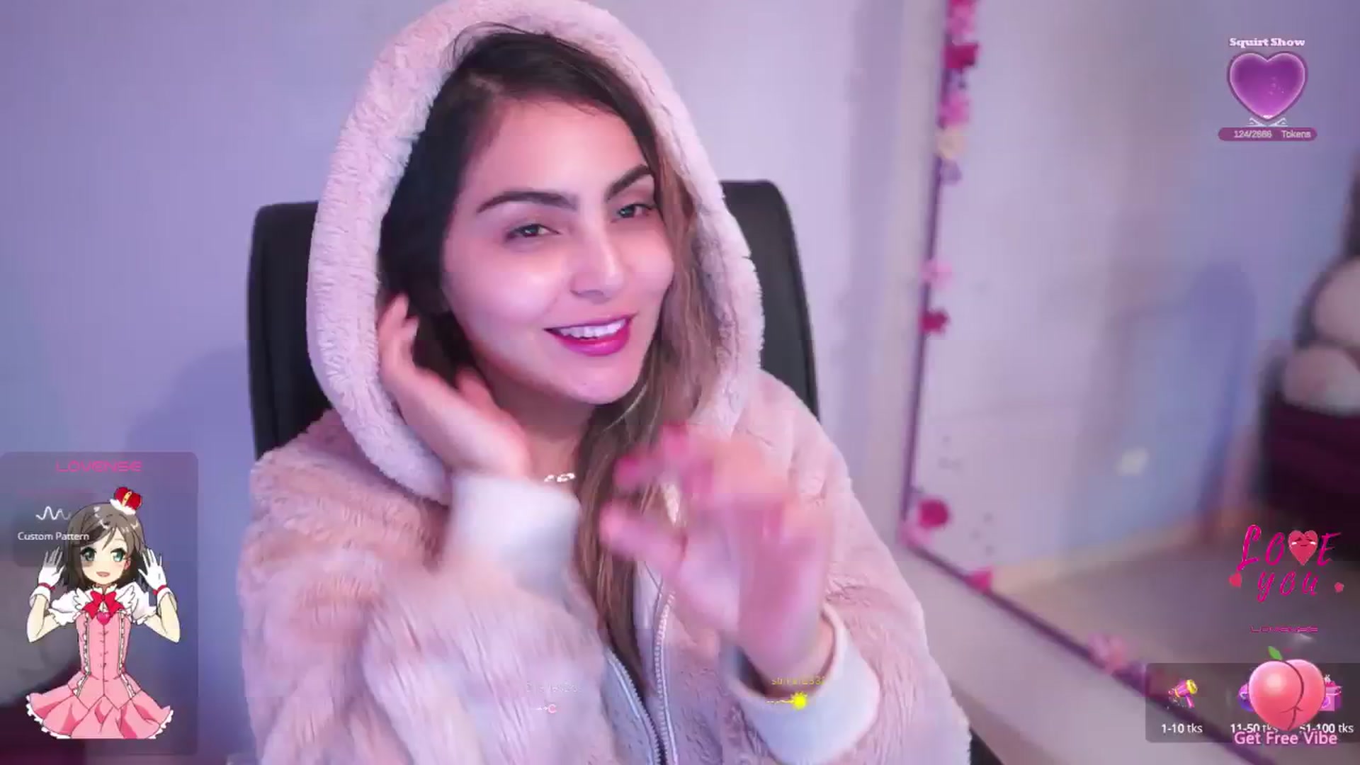 Gallery image thumbnail from CARMENVILLA1's myfreecams stream on, 08/15/2025, 06:21 image 4 of 20