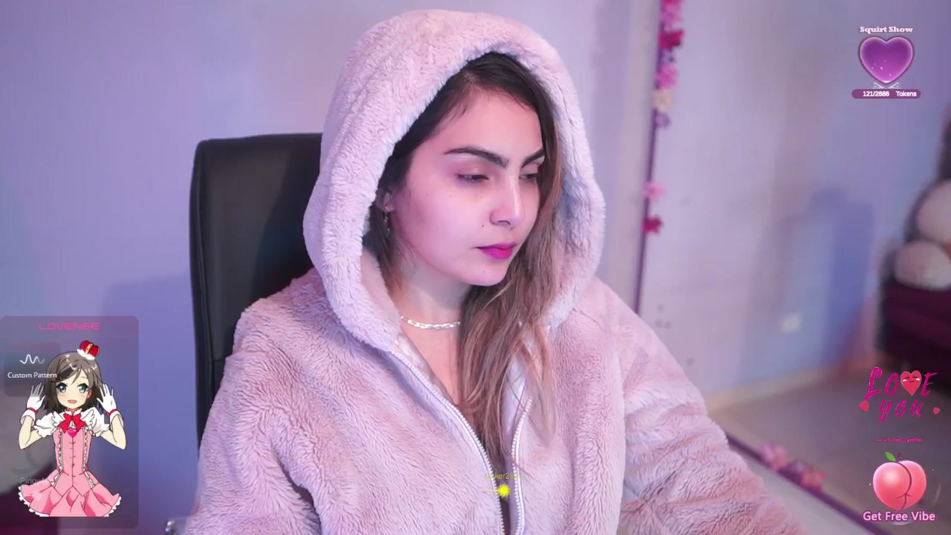 Gallery image thumbnail from CARMENVILLA1's myfreecams stream on, 08/15/2025, 06:21 image 3 of 20