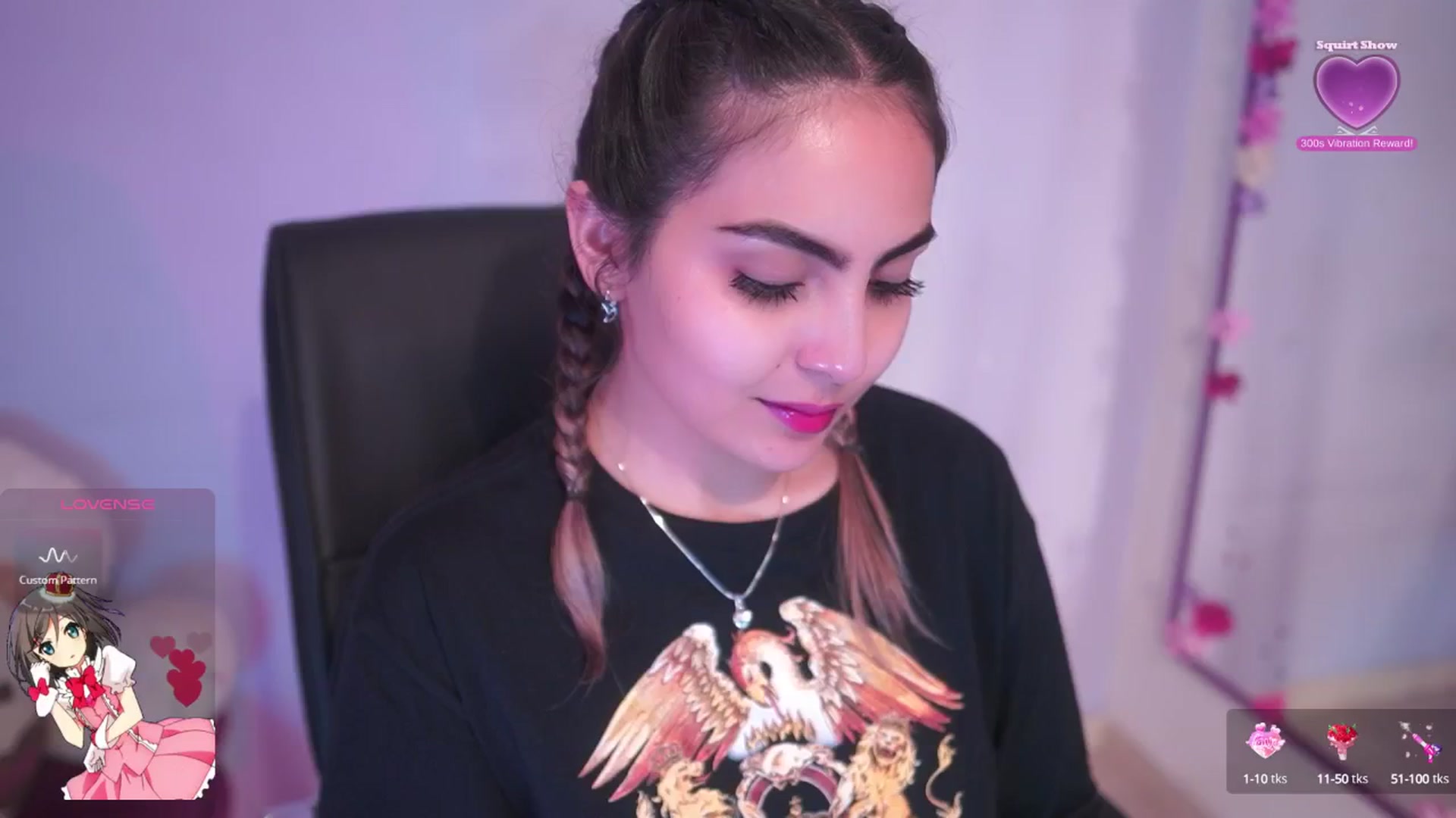 Gallery image thumbnail from CARMENVILLA1's myfreecams stream on, 08/31/2025, 04:14 image 15 of 20