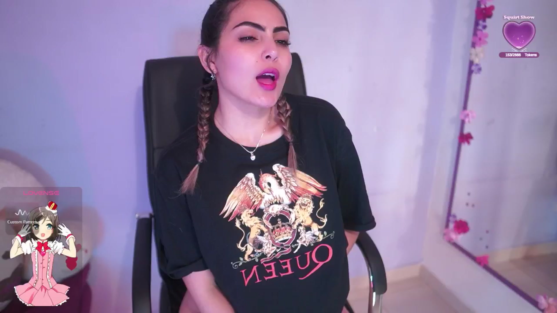 Gallery image thumbnail from CARMENVILLA1's myfreecams stream on, 08/31/2025, 05:45 image 13 of 20