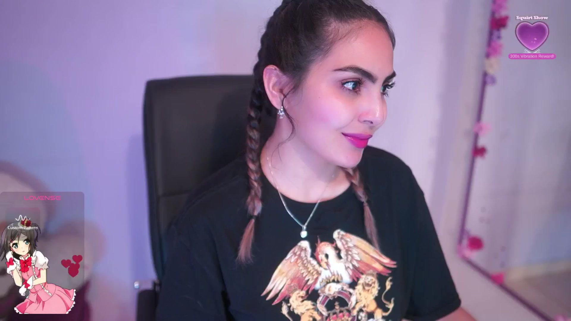 Gallery image thumbnail from CARMENVILLA1's myfreecams stream on, 08/31/2025, 05:45 image 3 of 20