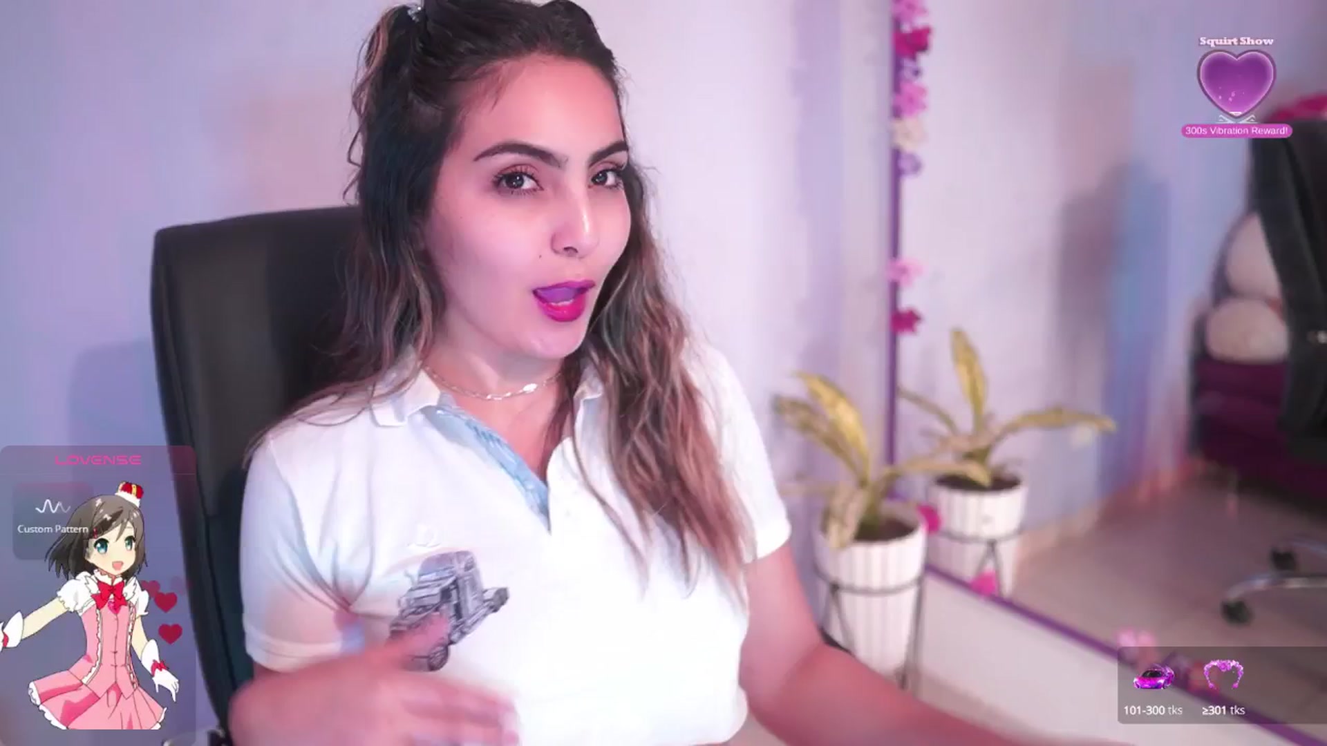 Gallery image thumbnail from CARMENVILLA1's myfreecams stream on, 09/15/2025, 05:30 image 9 of 20