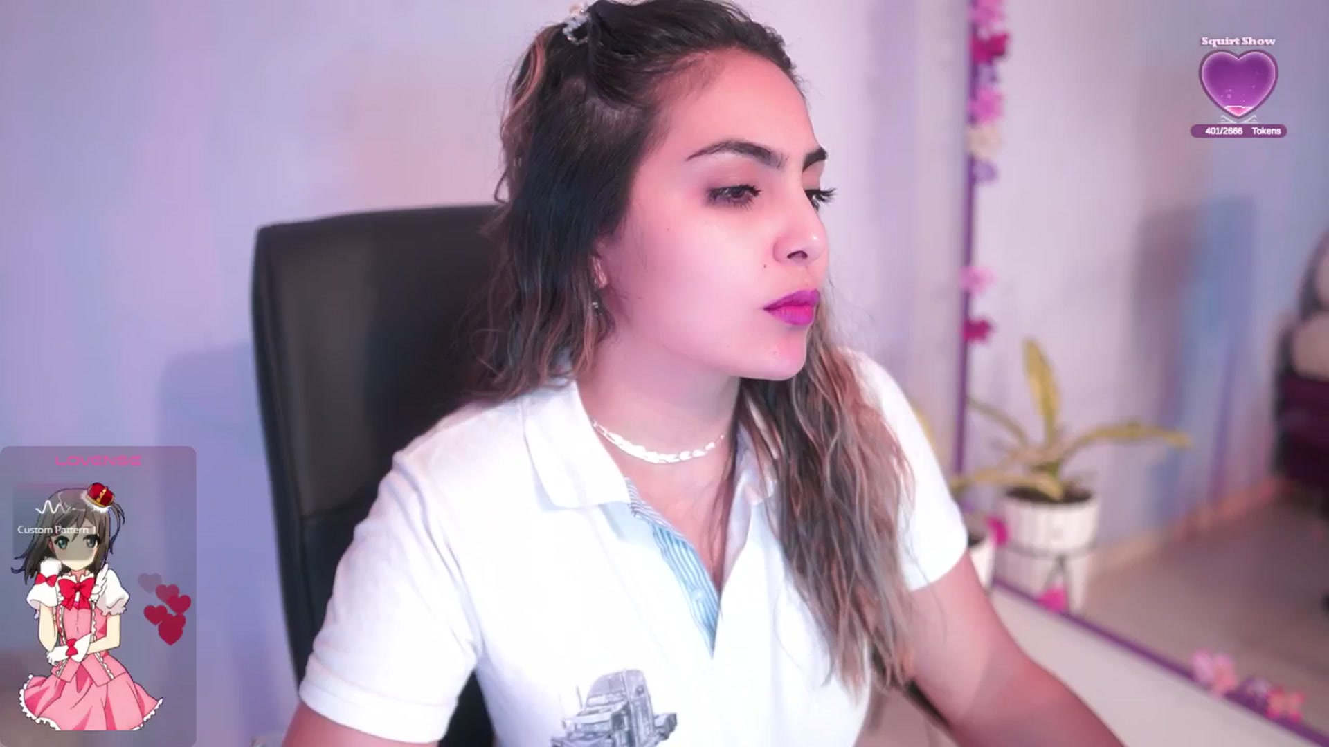 Gallery image thumbnail from CARMENVILLA1's myfreecams stream on, 09/15/2025, 05:30 image 19 of 20
