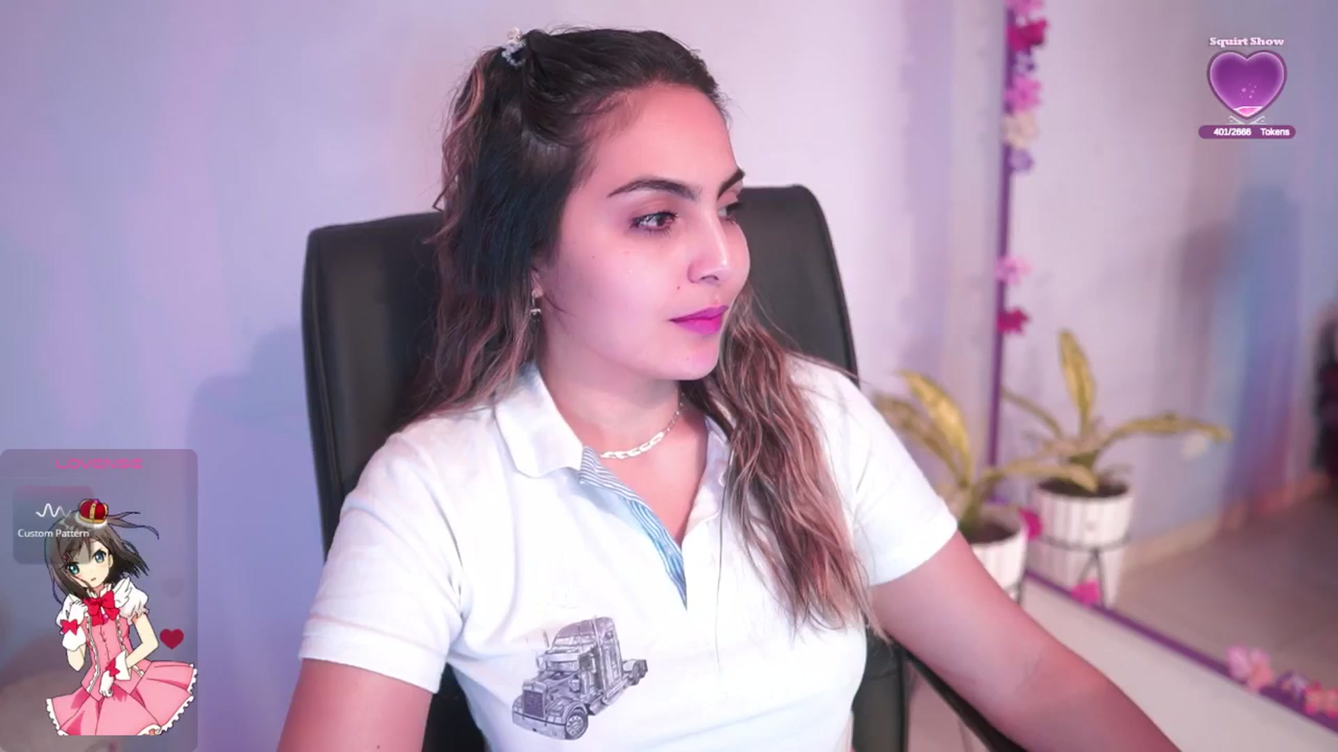 Gallery image thumbnail from CARMENVILLA1's myfreecams stream on, 09/15/2025, 06:13 image 17 of 20
