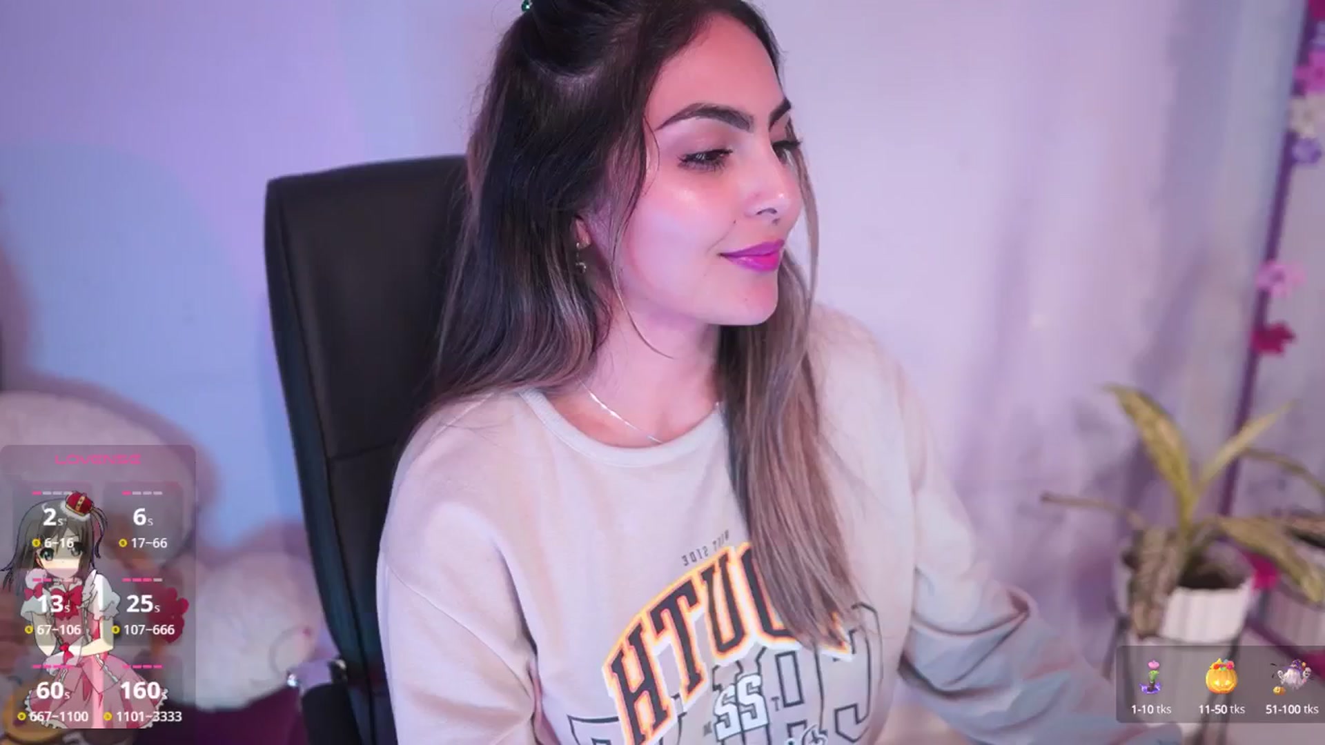 Gallery image thumbnail from CARMENVILLA1's myfreecams stream on, 10/11/2025, 06:22 image 6 of 20