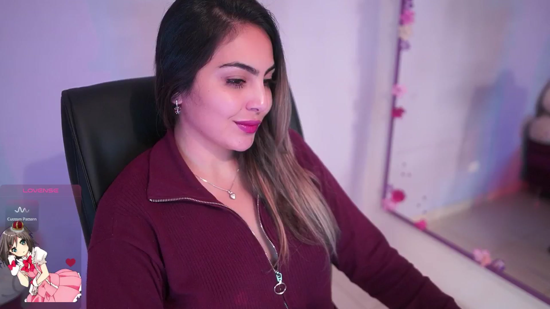 Gallery image thumbnail from CARMENVILLA1's myfreecams stream on, 11/04/2025, 06:17 image 8 of 20