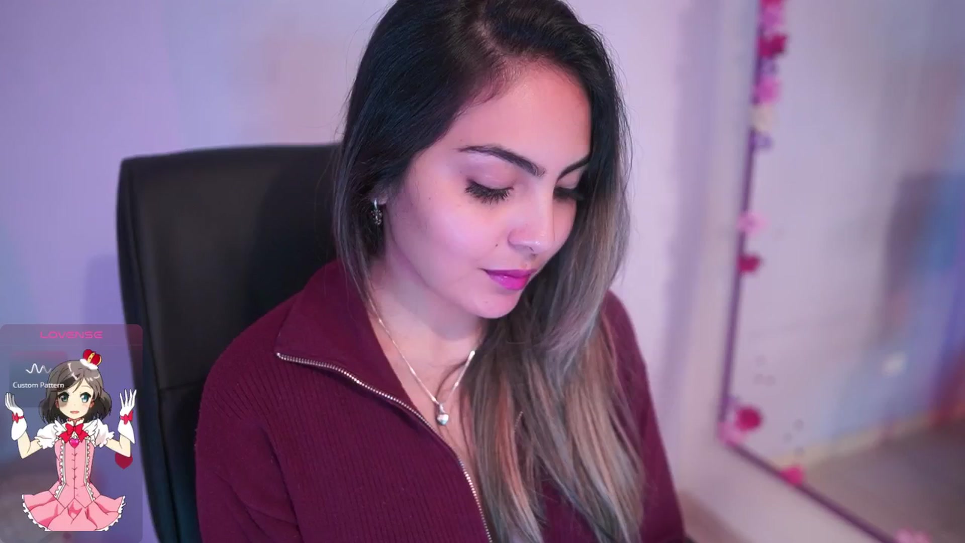 Gallery image thumbnail from CARMENVILLA1's myfreecams stream on, 11/04/2025, 07:16 image 10 of 20