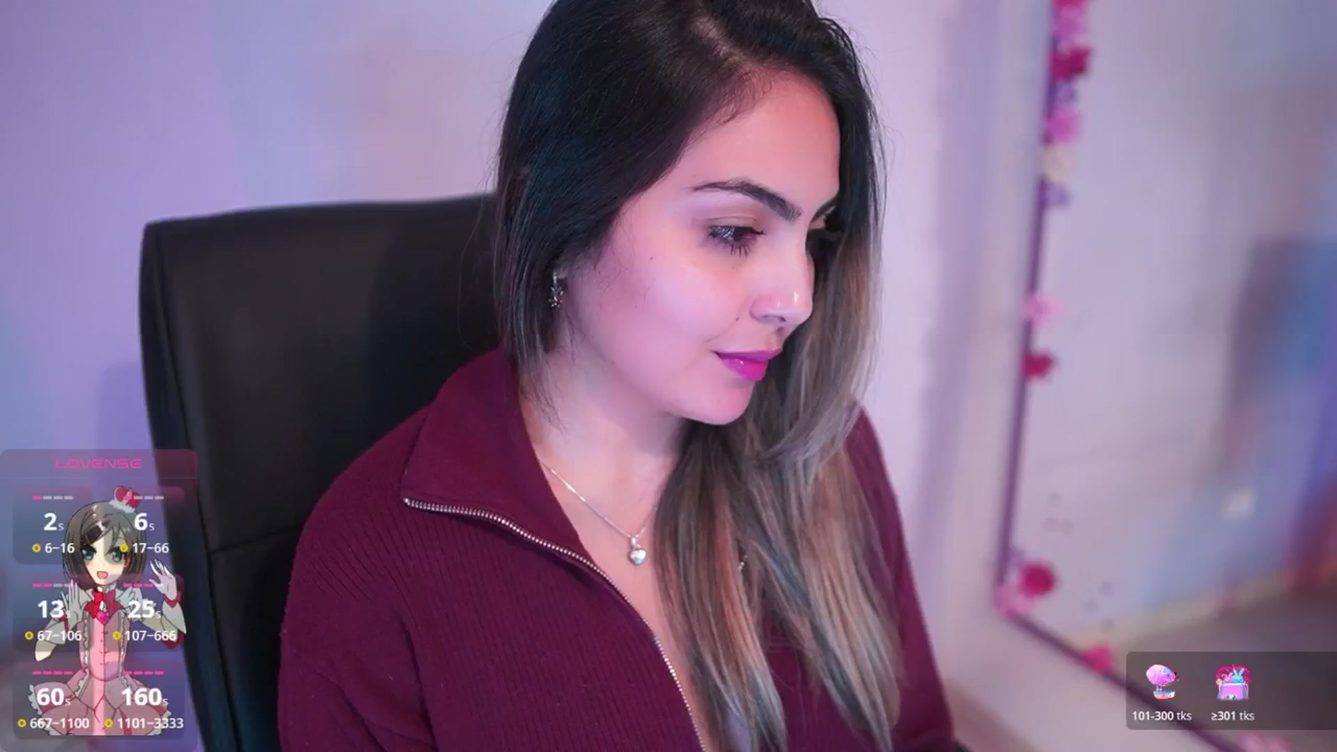 Gallery image thumbnail from CARMENVILLA1's myfreecams stream on, 11/04/2025, 07:16 image 3 of 20
