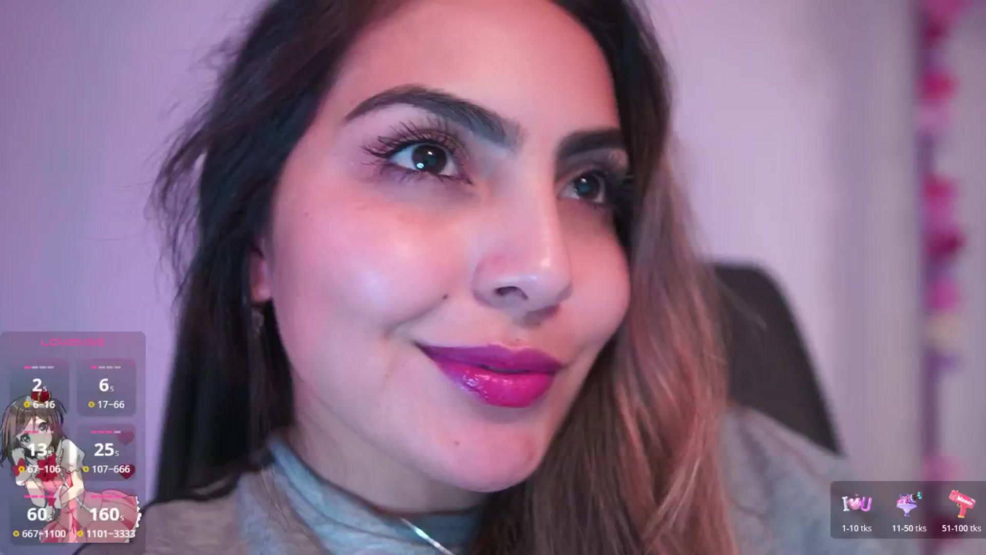 Gallery image thumbnail from CARMENVILLA1's myfreecams stream on, 11/10/2025, 06:32 image 15 of 20