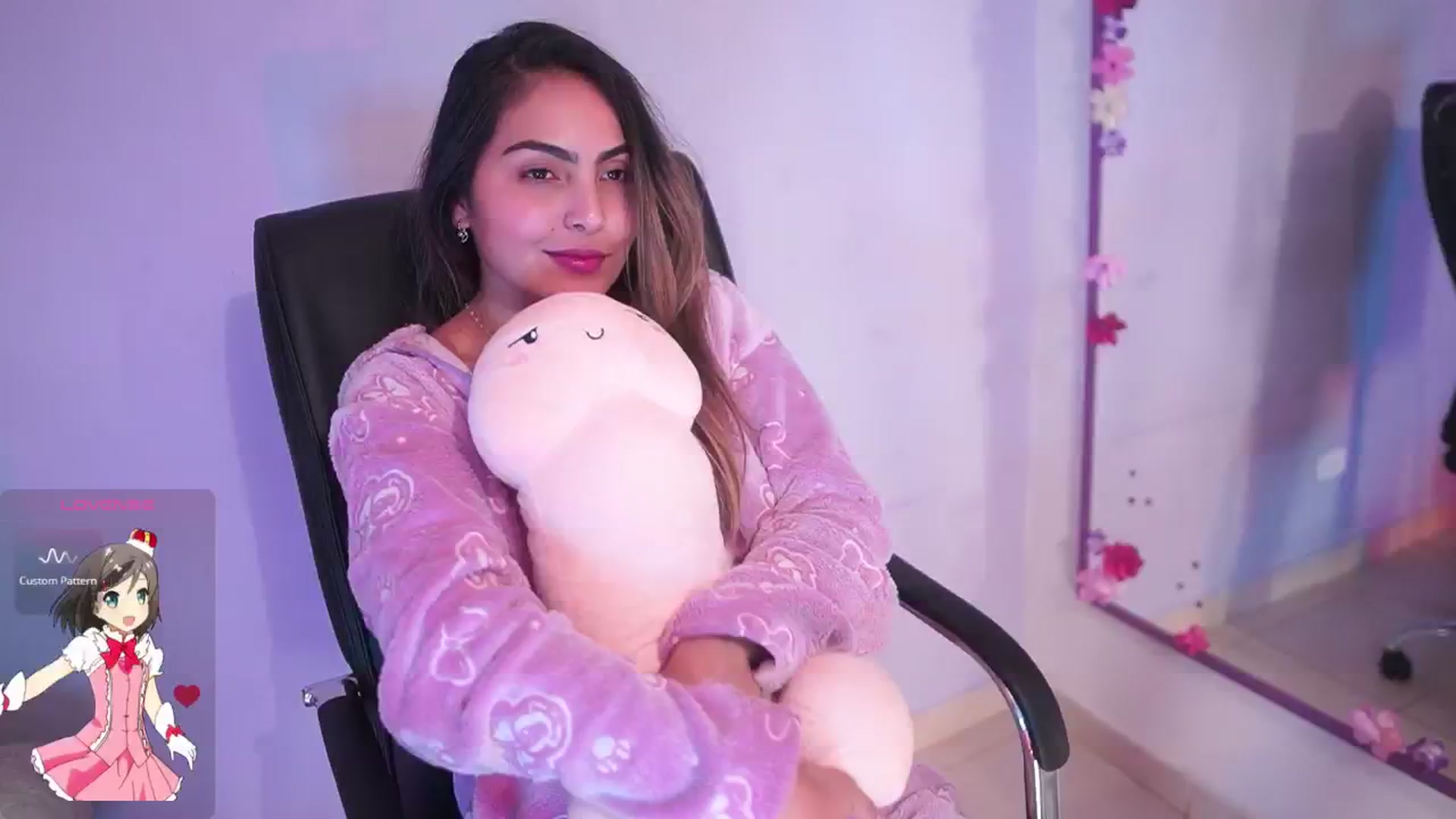 Gallery image thumbnail from CARMENVILLA1's myfreecams stream on, 11/14/2025, 08:06 image 17 of 20