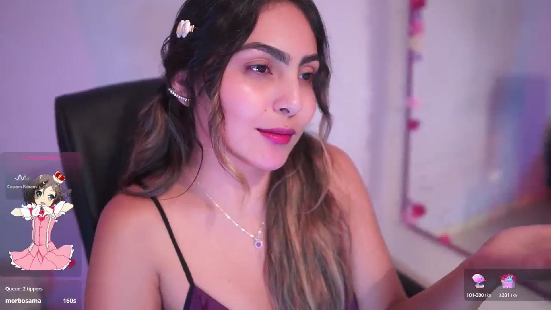 Gallery image thumbnail from CARMENVILLA1's myfreecams stream on, 11/16/2025, 07:24 image 16 of 20