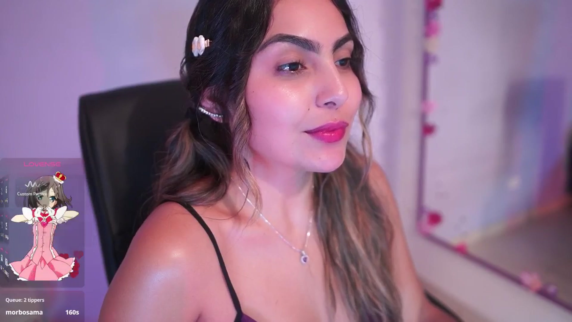 Gallery image thumbnail from CARMENVILLA1's myfreecams stream on, 11/16/2025, 07:24 image 15 of 20