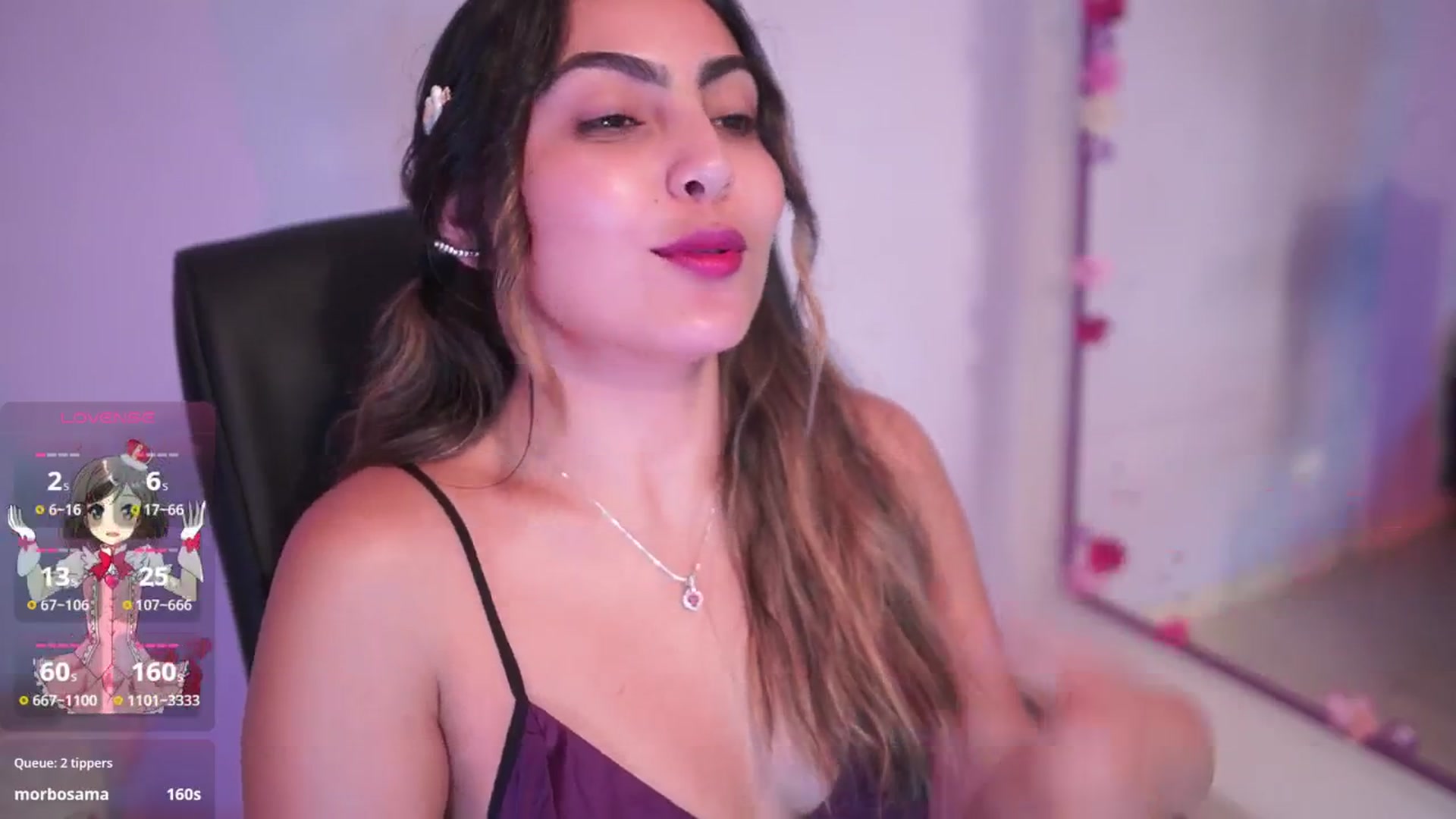 Gallery image thumbnail from CARMENVILLA1's myfreecams stream on, 11/16/2025, 07:24 image 11 of 20