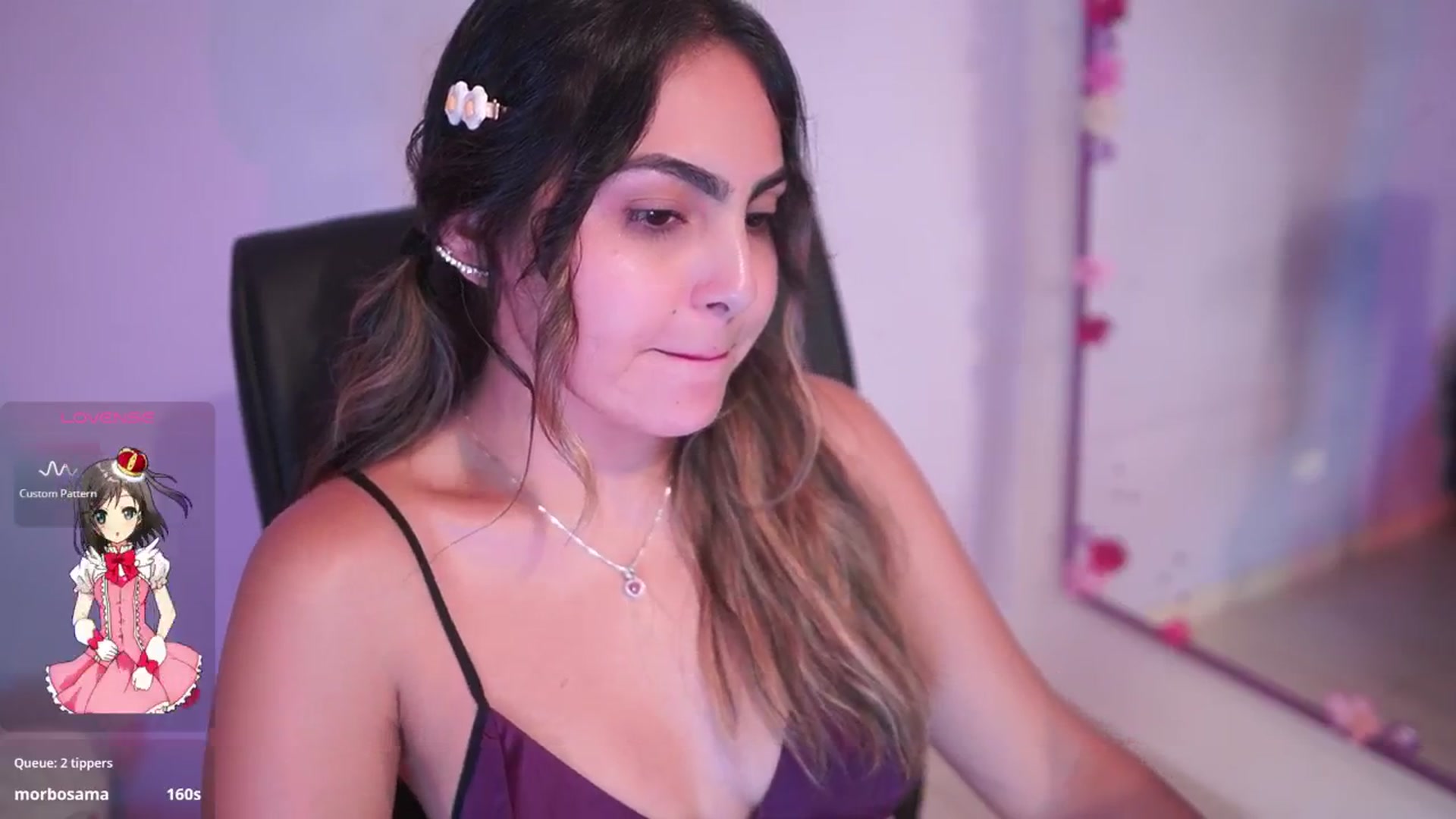 Gallery image thumbnail from CARMENVILLA1's myfreecams stream on, 11/16/2025, 07:24 image 3 of 20