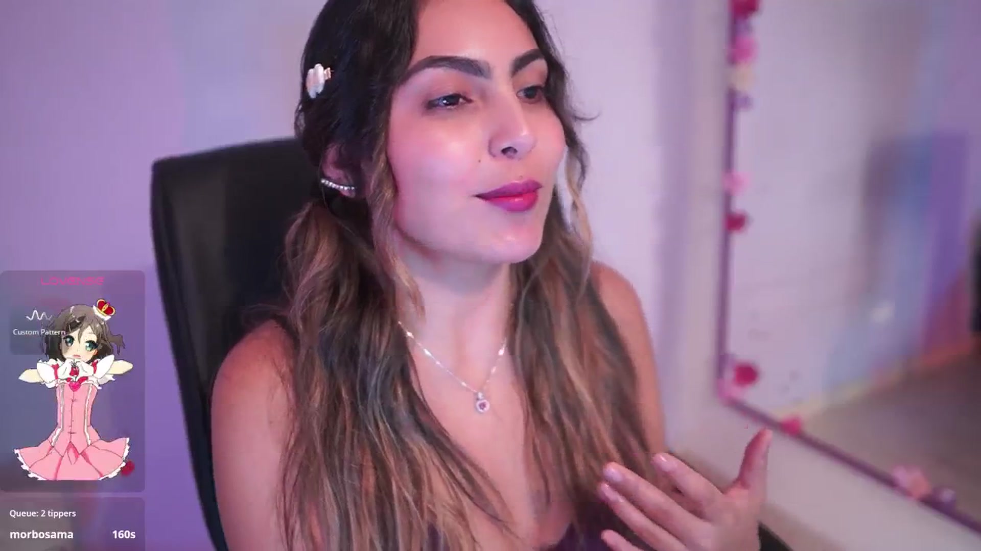 Gallery image thumbnail from CARMENVILLA1's myfreecams stream on, 11/16/2025, 07:24 image 2 of 20