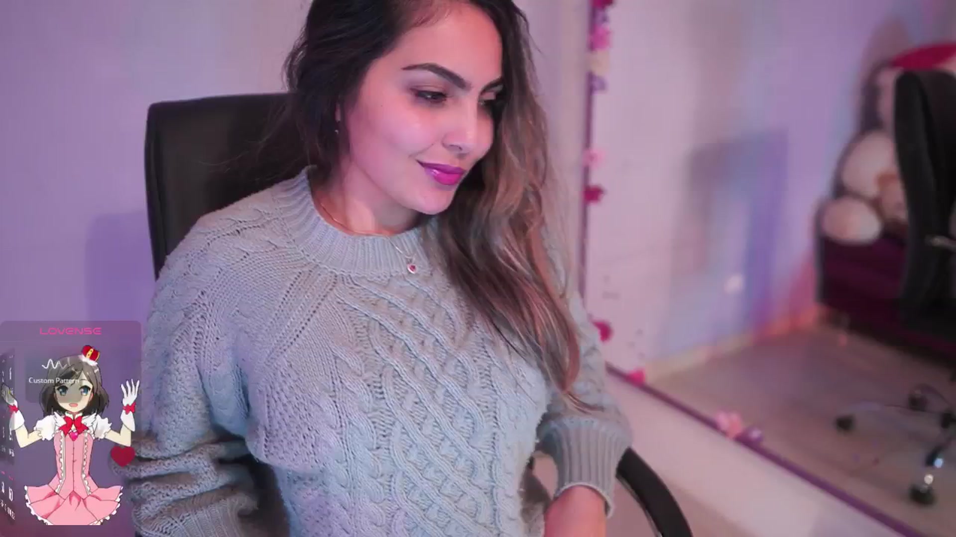 Gallery image thumbnail from CARMENVILLA1's myfreecams stream on, 11/19/2025, 06:10 image 16 of 20