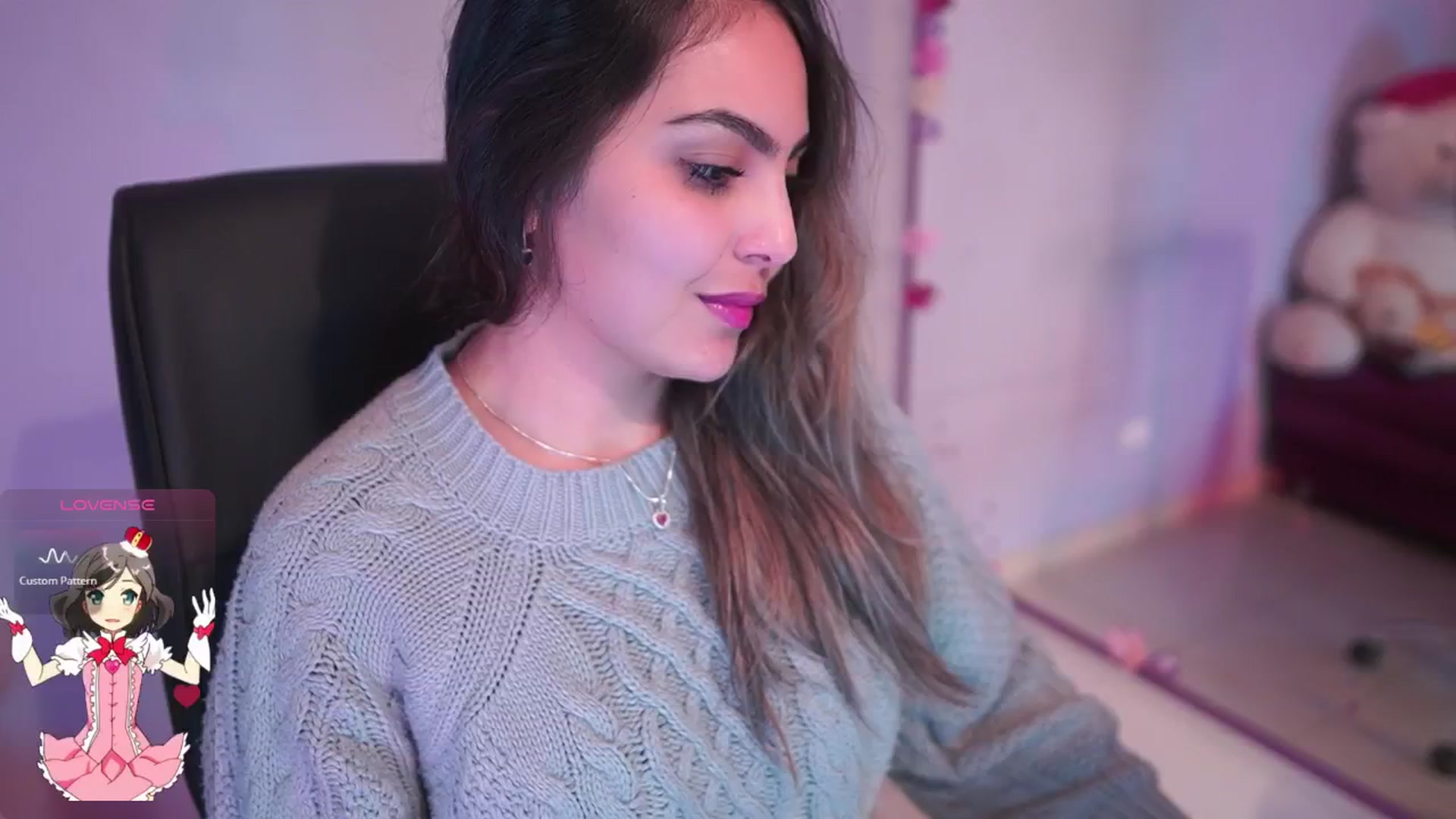 Gallery image thumbnail from CARMENVILLA1's myfreecams stream on, 11/19/2025, 06:10 image 13 of 20