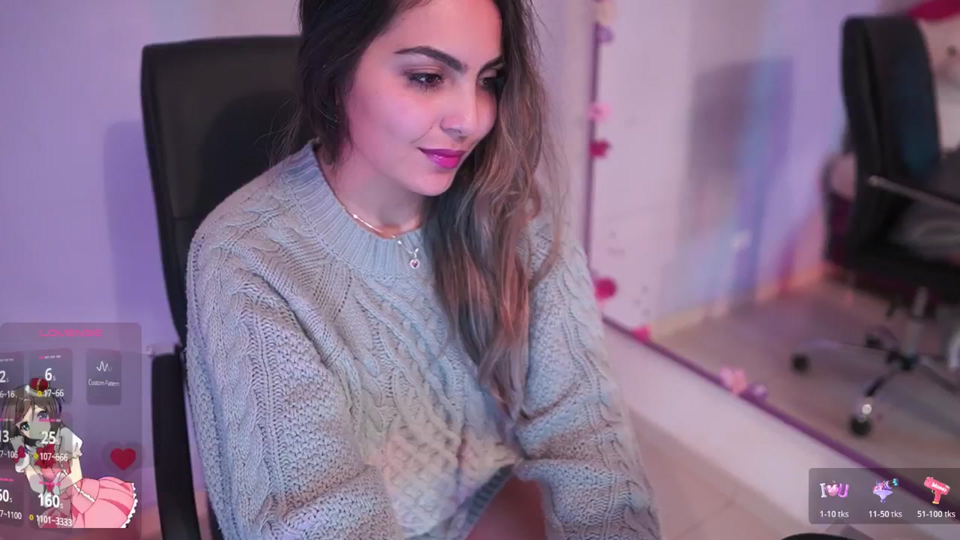 Gallery image thumbnail from CARMENVILLA1's myfreecams stream on, 11/19/2025, 06:10 image 17 of 20