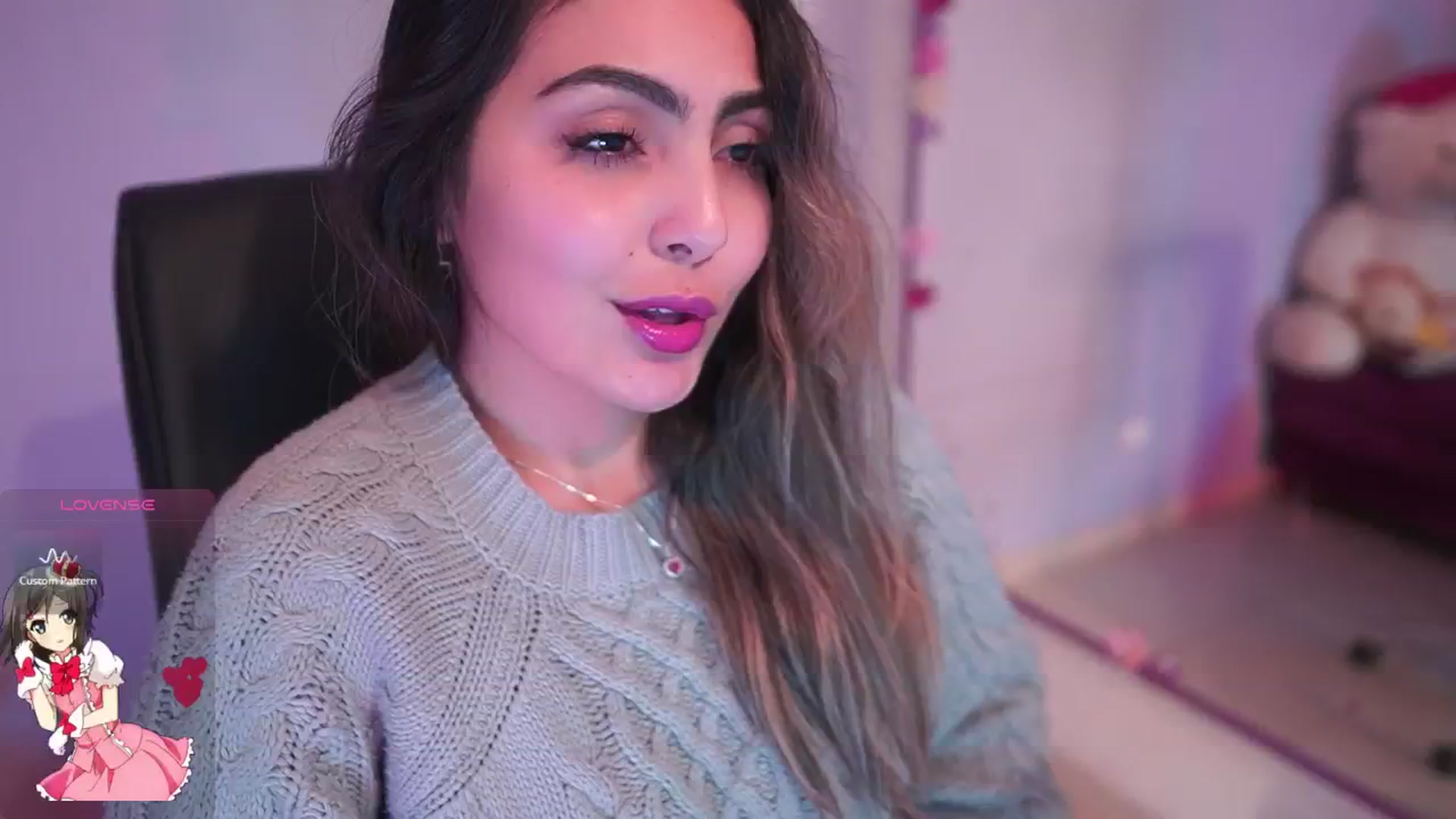 Gallery image thumbnail from CARMENVILLA1's myfreecams stream on, 11/19/2025, 06:10 image 8 of 20