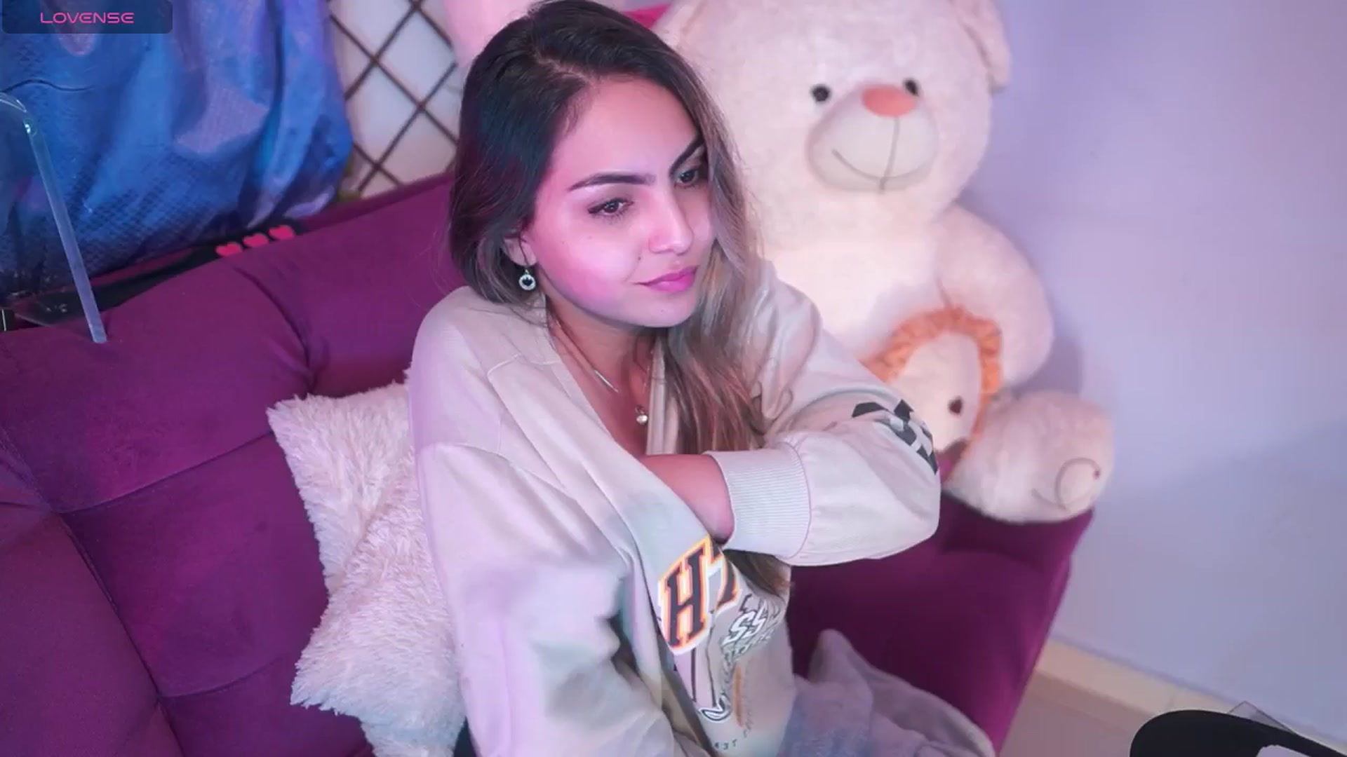 Gallery image thumbnail from CARMENVILLA1's myfreecams stream on, 02/12/2026, 05:22 image 4 of 20