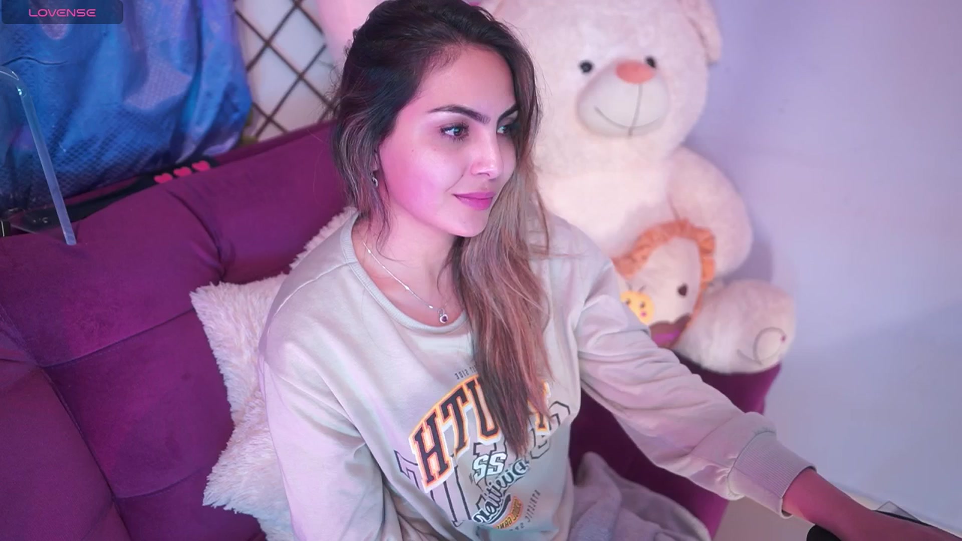 Gallery image thumbnail from CARMENVILLA1's myfreecams stream on, 02/12/2026, 05:22 image 6 of 20