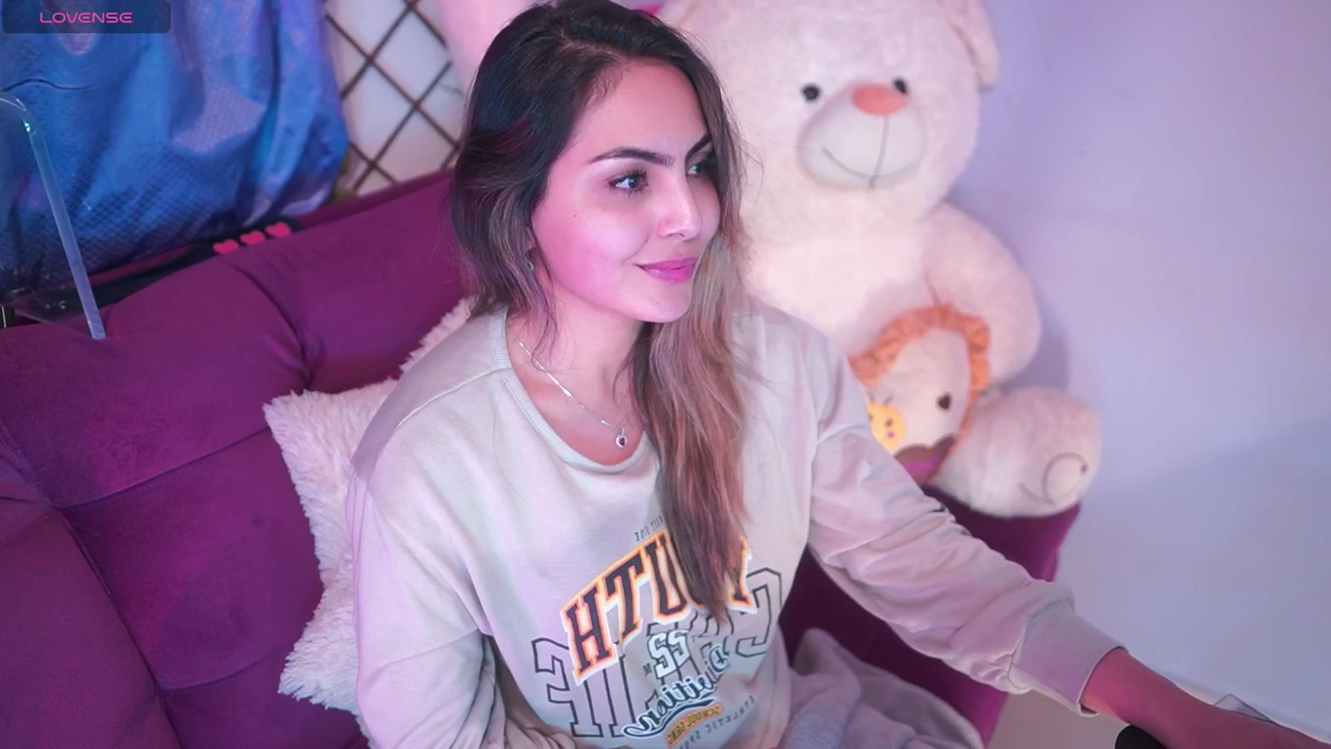 Gallery image thumbnail from CARMENVILLA1's myfreecams stream on, 02/12/2026, 05:22 image 11 of 20