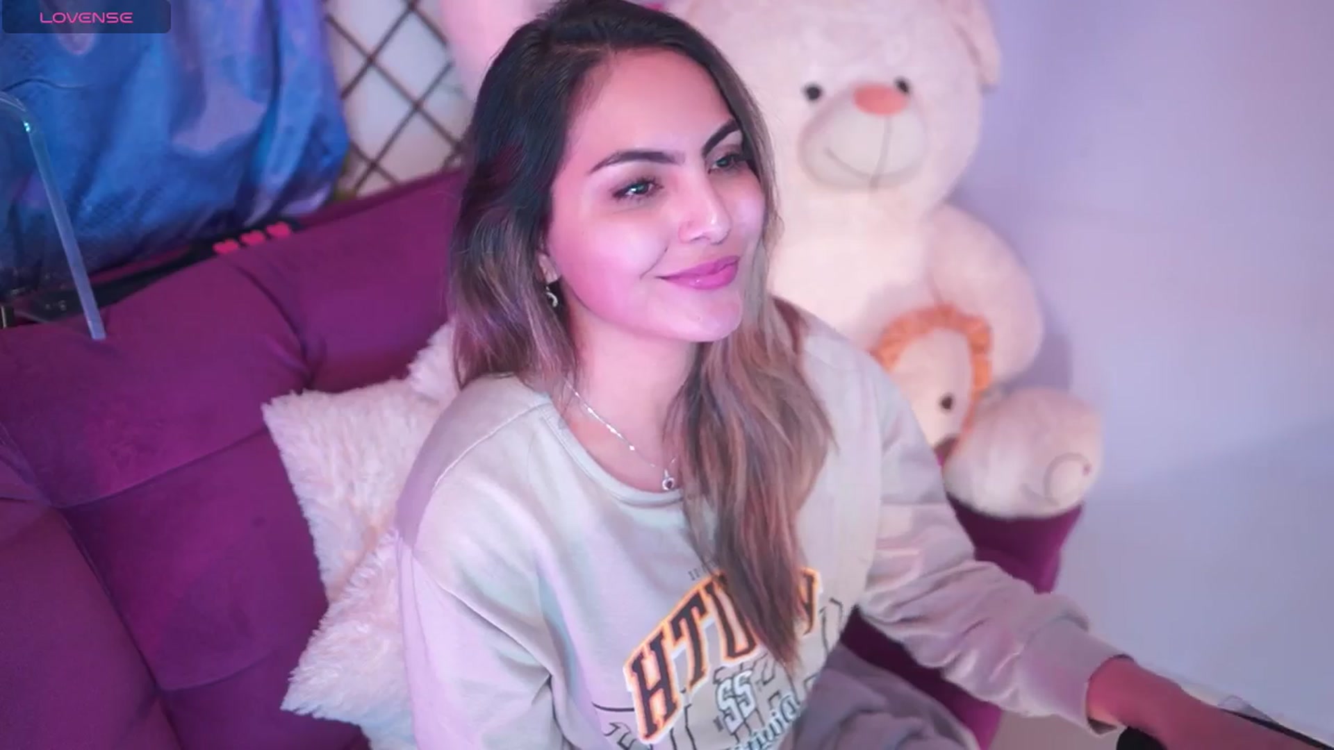 Gallery image thumbnail from CARMENVILLA1's myfreecams stream on, 02/12/2026, 05:22 image 18 of 20