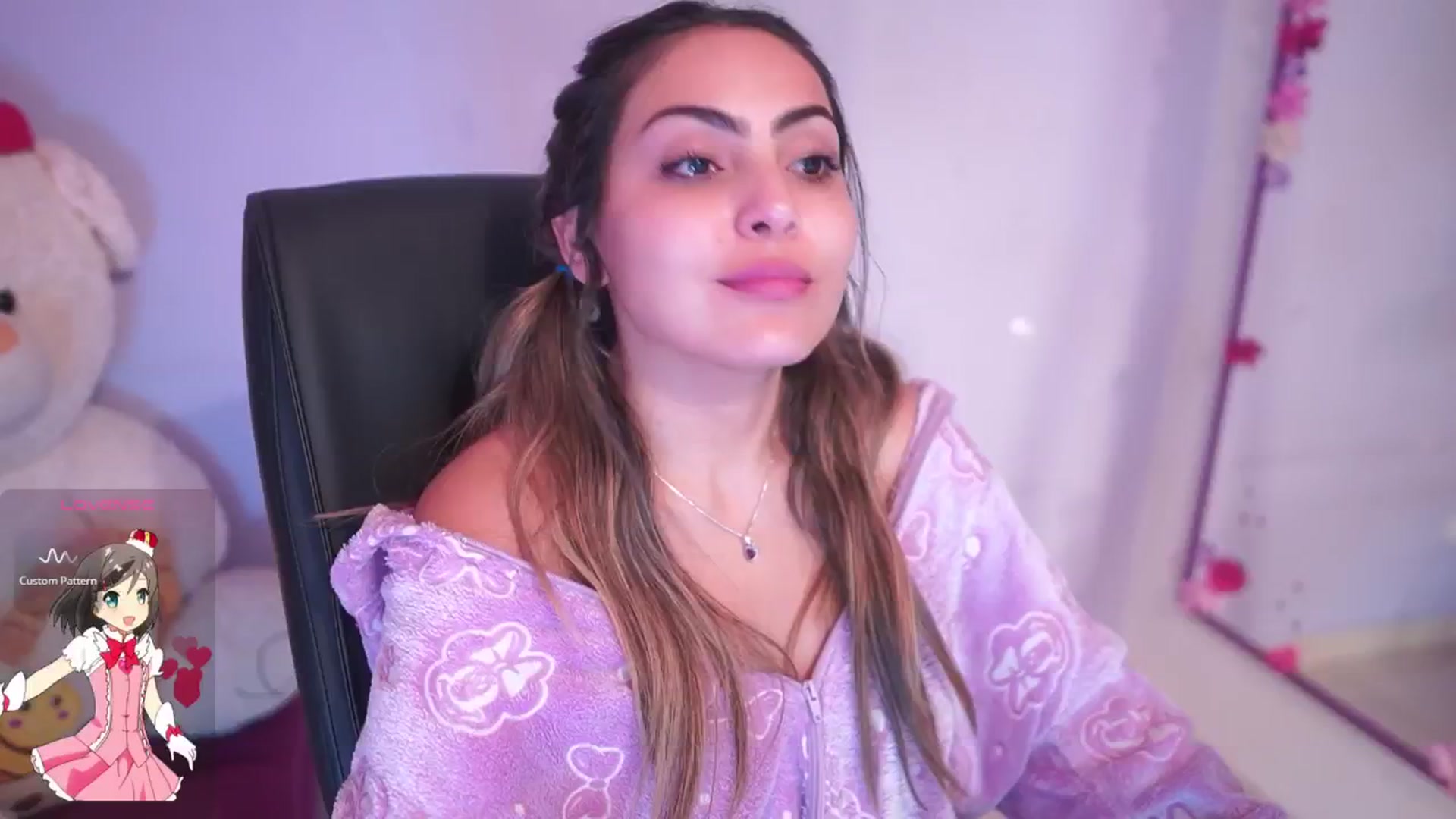 Gallery image thumbnail from CARMENVILLA1's myfreecams stream on, 02/20/2026, 05:36 image 11 of 20