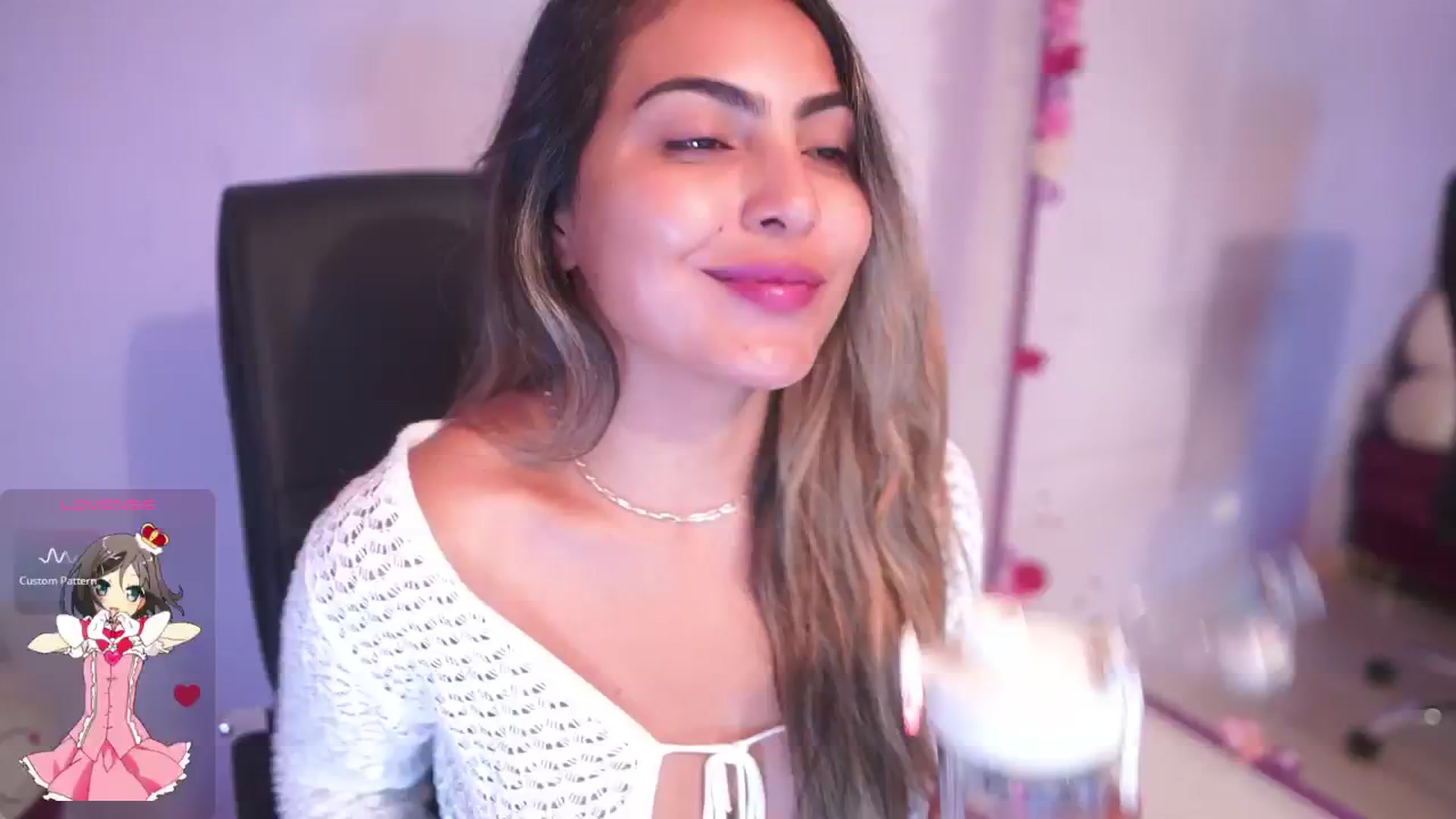 Gallery image thumbnail from CARMENVILLA1's myfreecams stream on, 03/06/2026, 05:38 image 13 of 20
