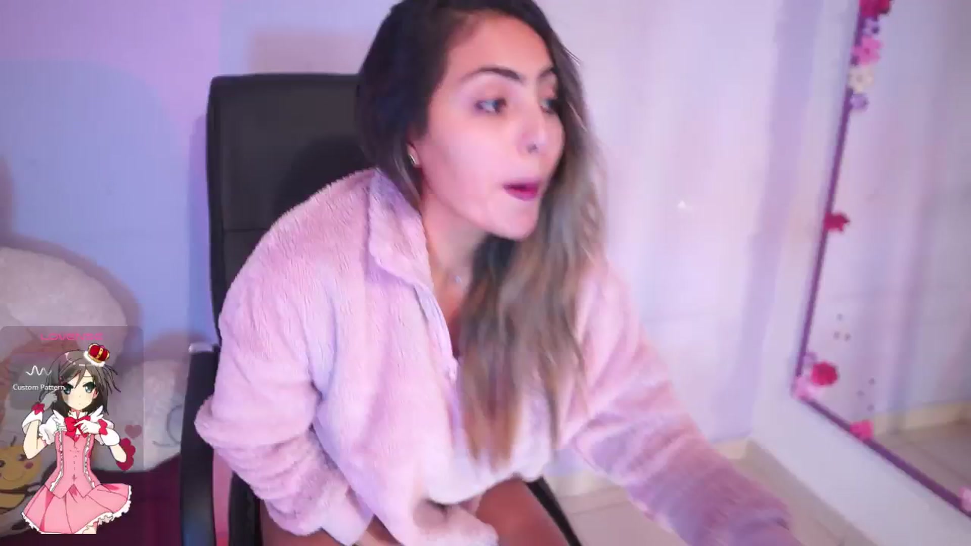 Gallery image thumbnail from CARMENVILLA1's myfreecams stream on, 04/12/2026, 05:56 image 14 of 20