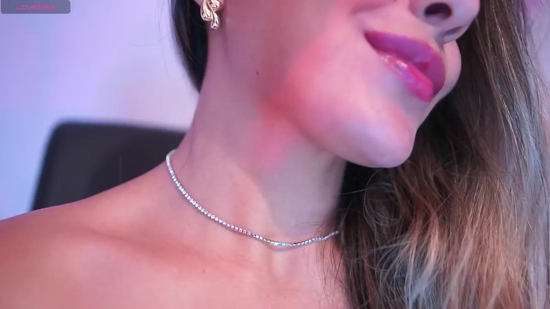Gallery image thumbnail from CARMENVILLA1's myfreecams stream on, 04/14/2026, 04:44 image 19 of 20