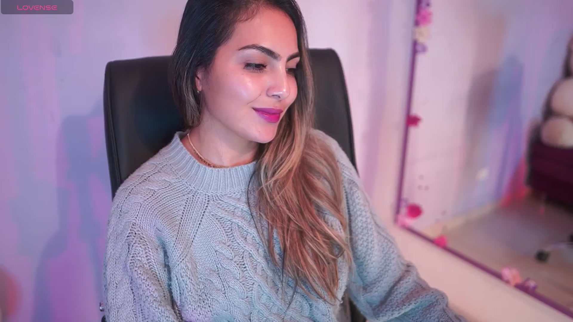 Gallery image thumbnail from CARMENVILLA1's myfreecams stream on, 04/15/2026, 06:07 image 10 of 20