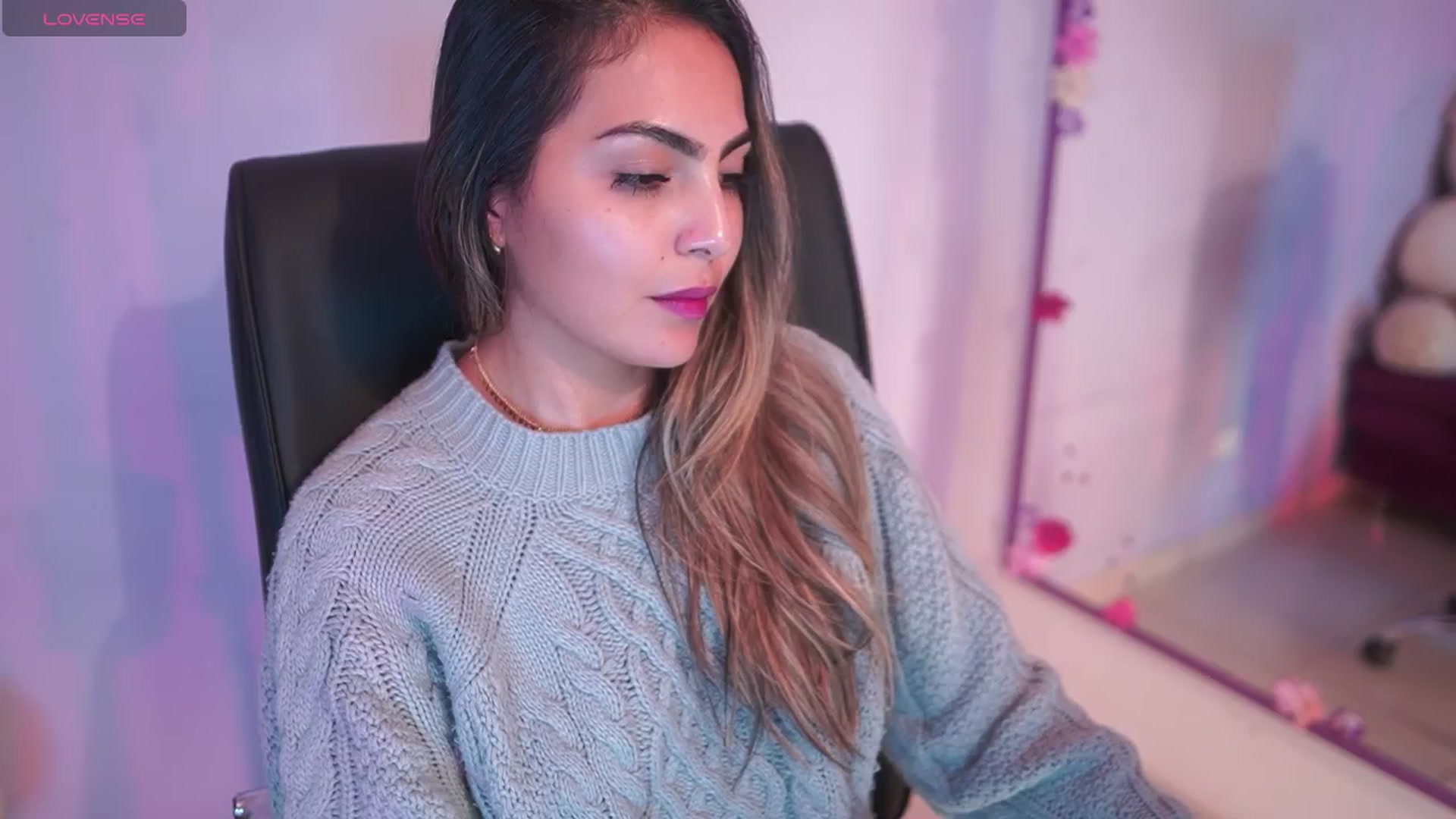 Gallery image thumbnail from CARMENVILLA1's myfreecams stream on, 04/15/2026, 06:07 image 8 of 20