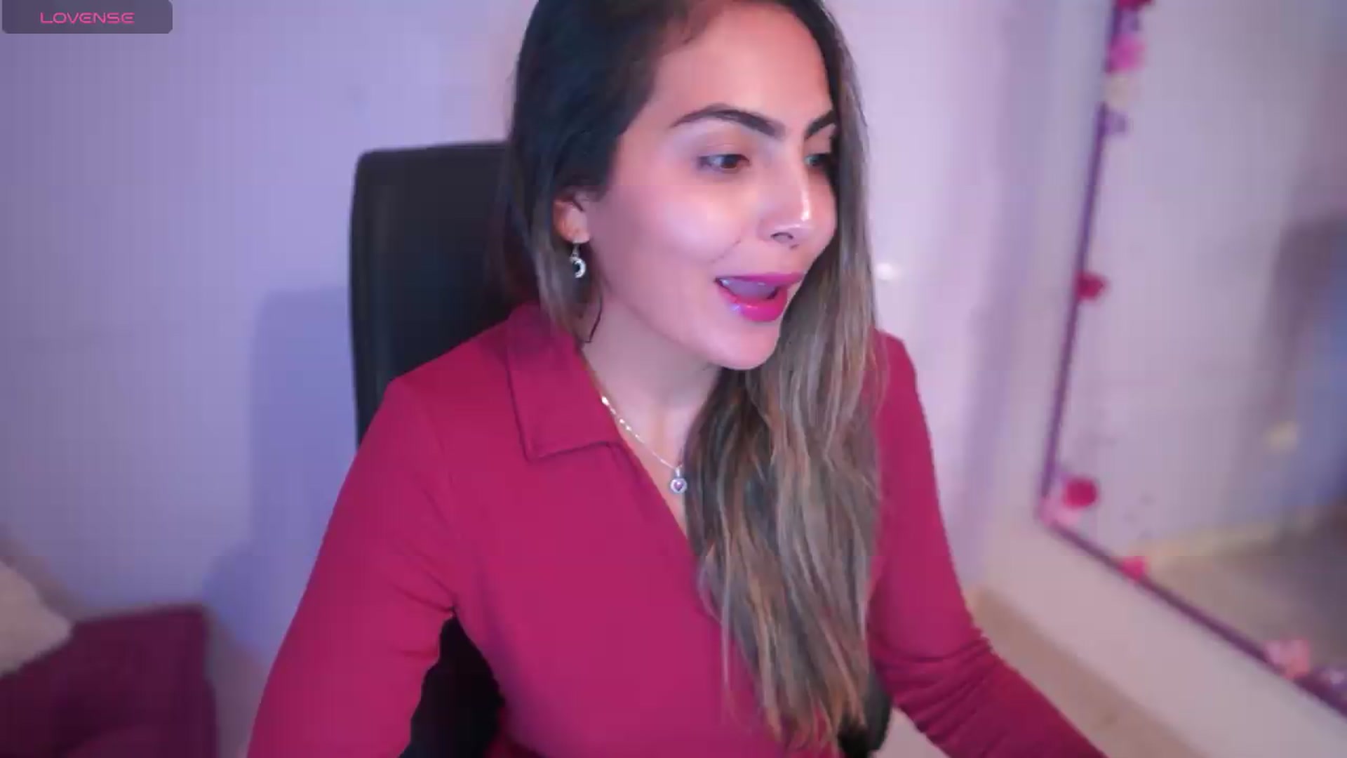 Gallery image thumbnail from CARMENVILLA1's myfreecams stream on, 05/08/2026, 06:27 image 4 of 20