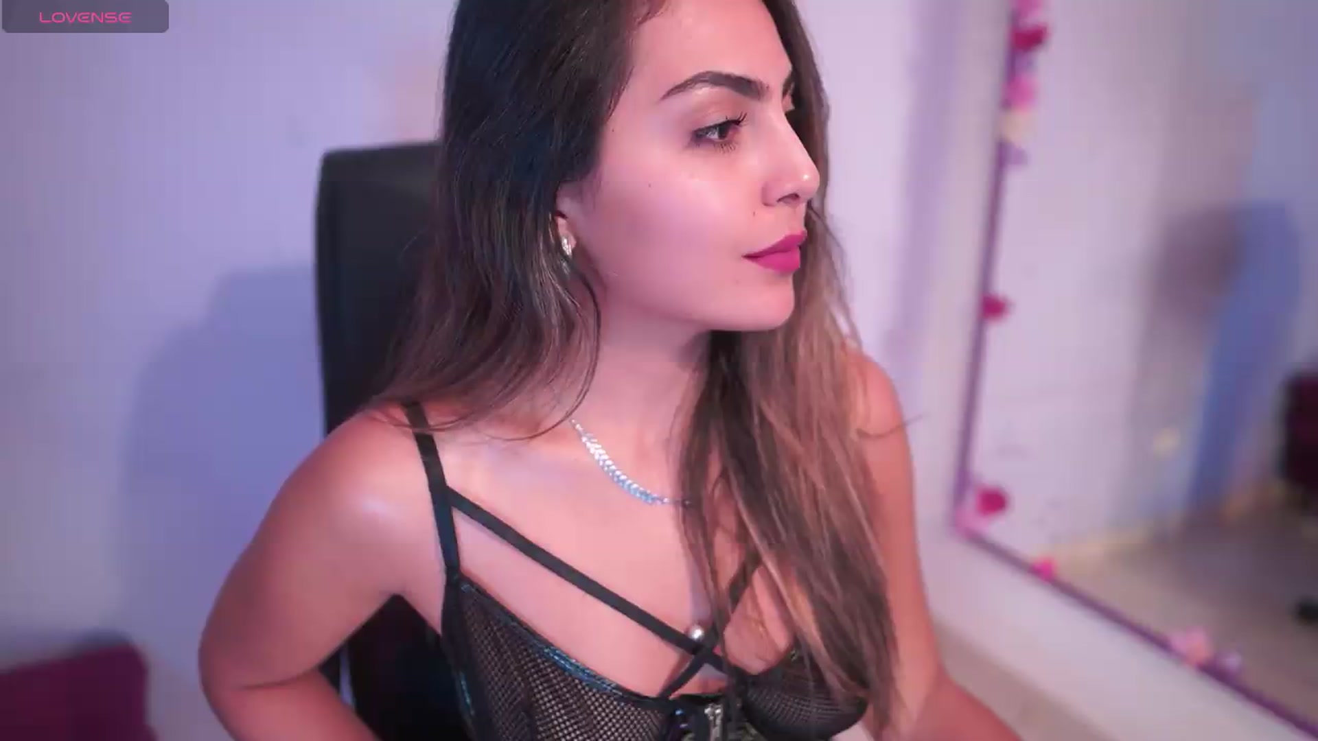 Gallery image thumbnail from CARMENVILLA1's myfreecams stream on, 05/10/2026, 04:53 image 11 of 20