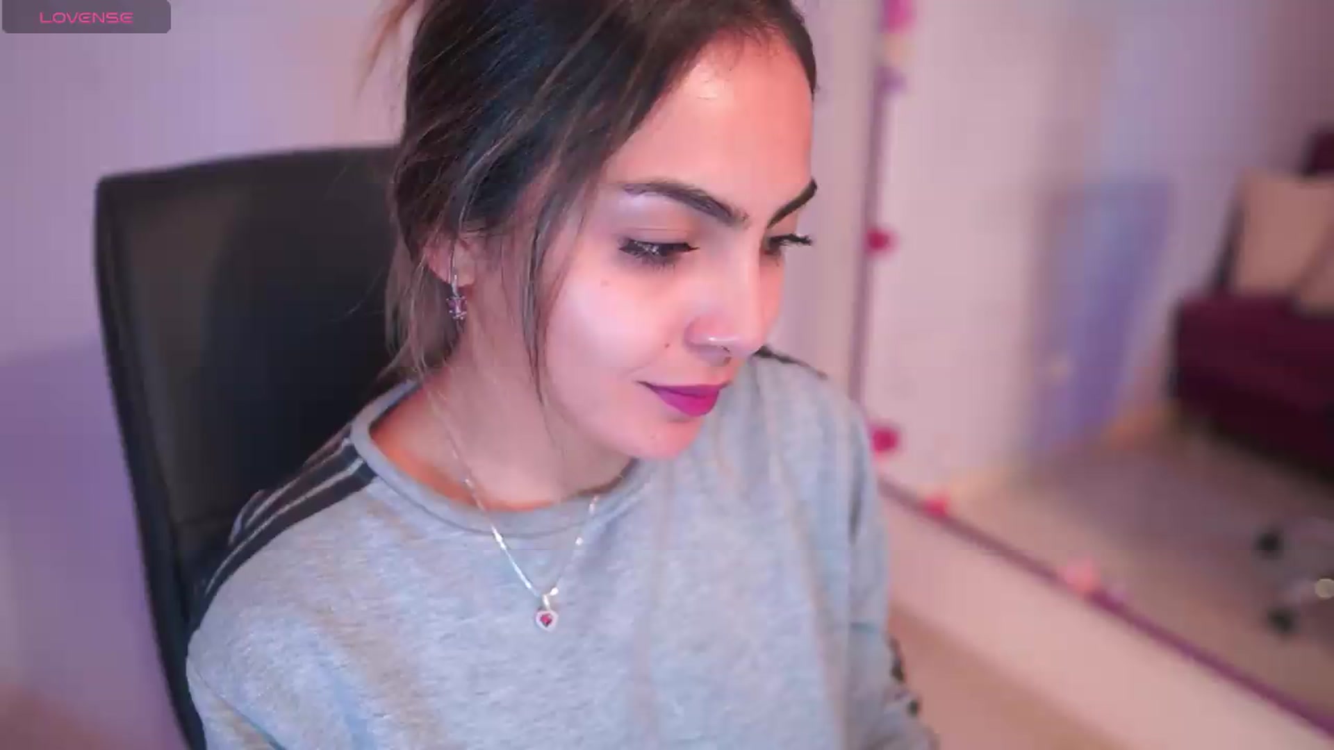 Gallery image thumbnail from CARMENVILLA1's myfreecams stream on, 05/14/2026, 05:55 image 18 of 20
