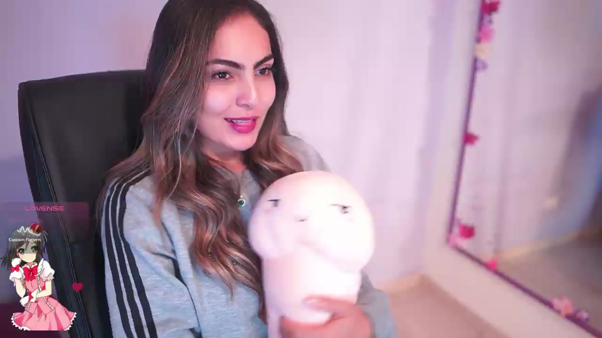 Gallery image thumbnail from CARMENVILLA1's myfreecams stream on, 05/28/2026, 05:31 image 6 of 20