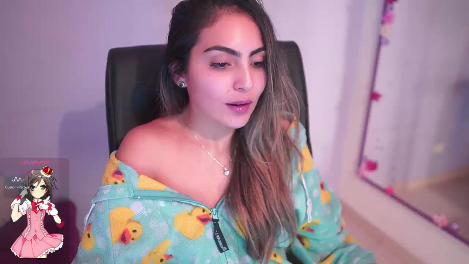 Gallery image thumbnail from CARMENVILLA1's myfreecams stream on, 06/03/2026, 06:59 image 19 of 20