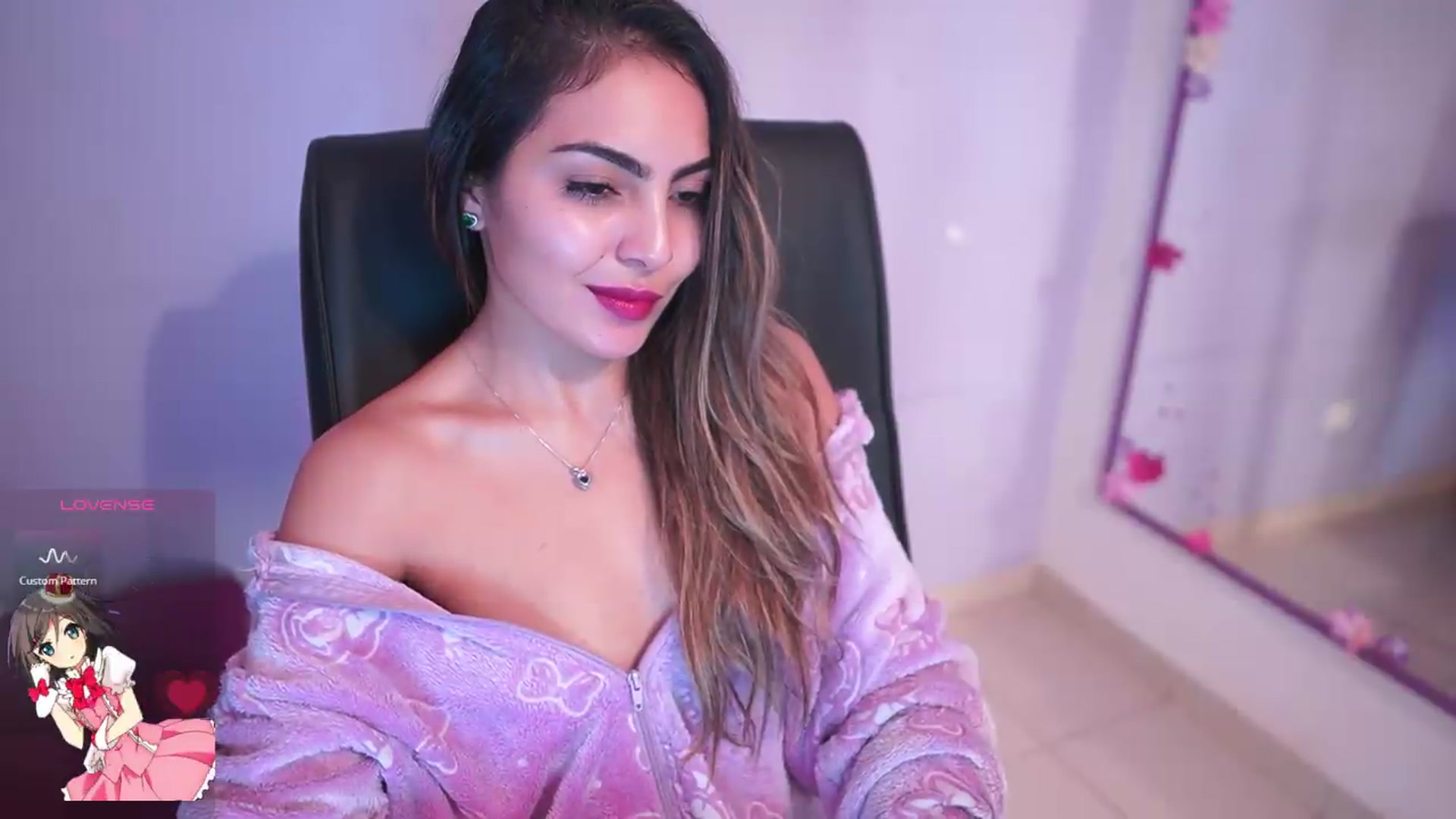 Gallery image thumbnail from CARMENVILLA1's myfreecams stream on, 06/20/2026, 06:25 image 11 of 20
