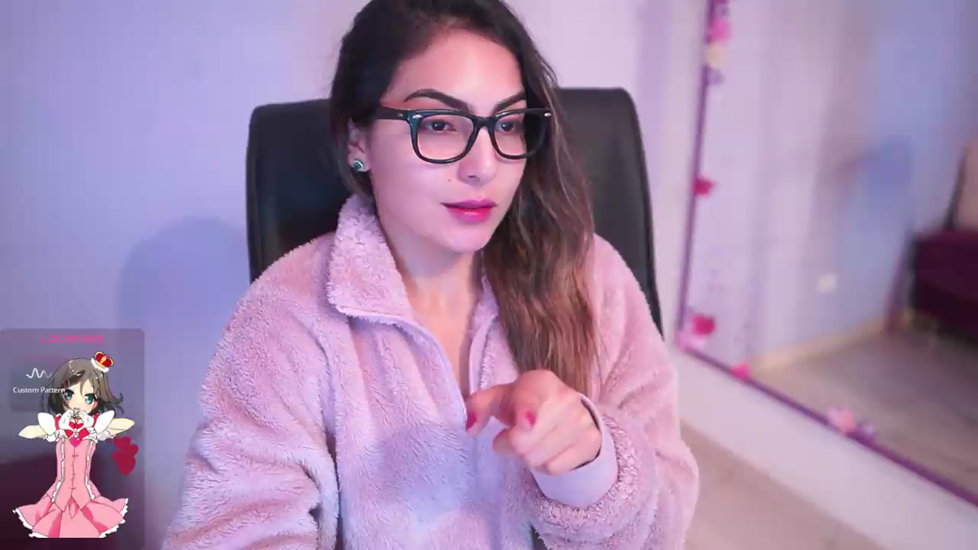 Gallery image thumbnail from CARMENVILLA1's myfreecams stream on, 06/21/2026, 04:54 image 7 of 20