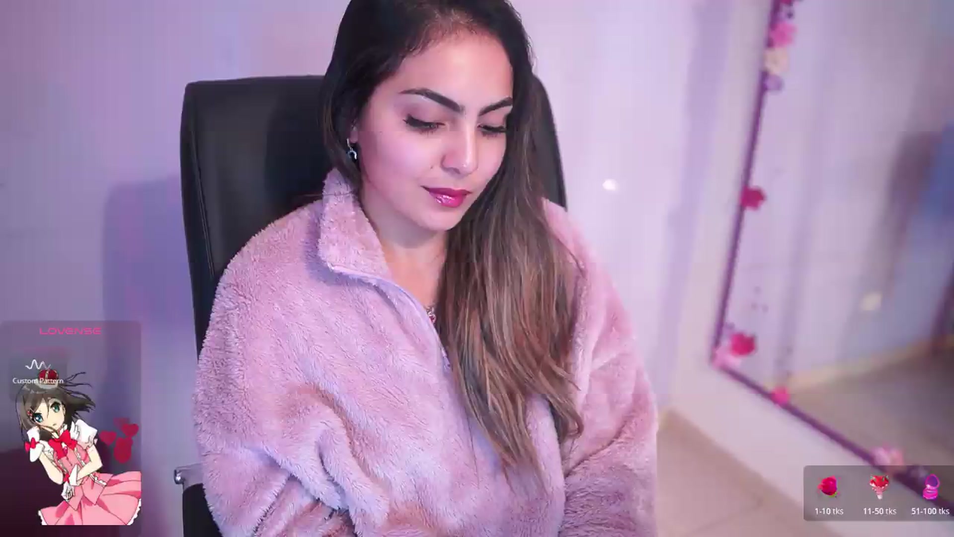 Gallery image thumbnail from CARMENVILLA1's myfreecams stream on, 07/01/2026, 05:43 image 17 of 20