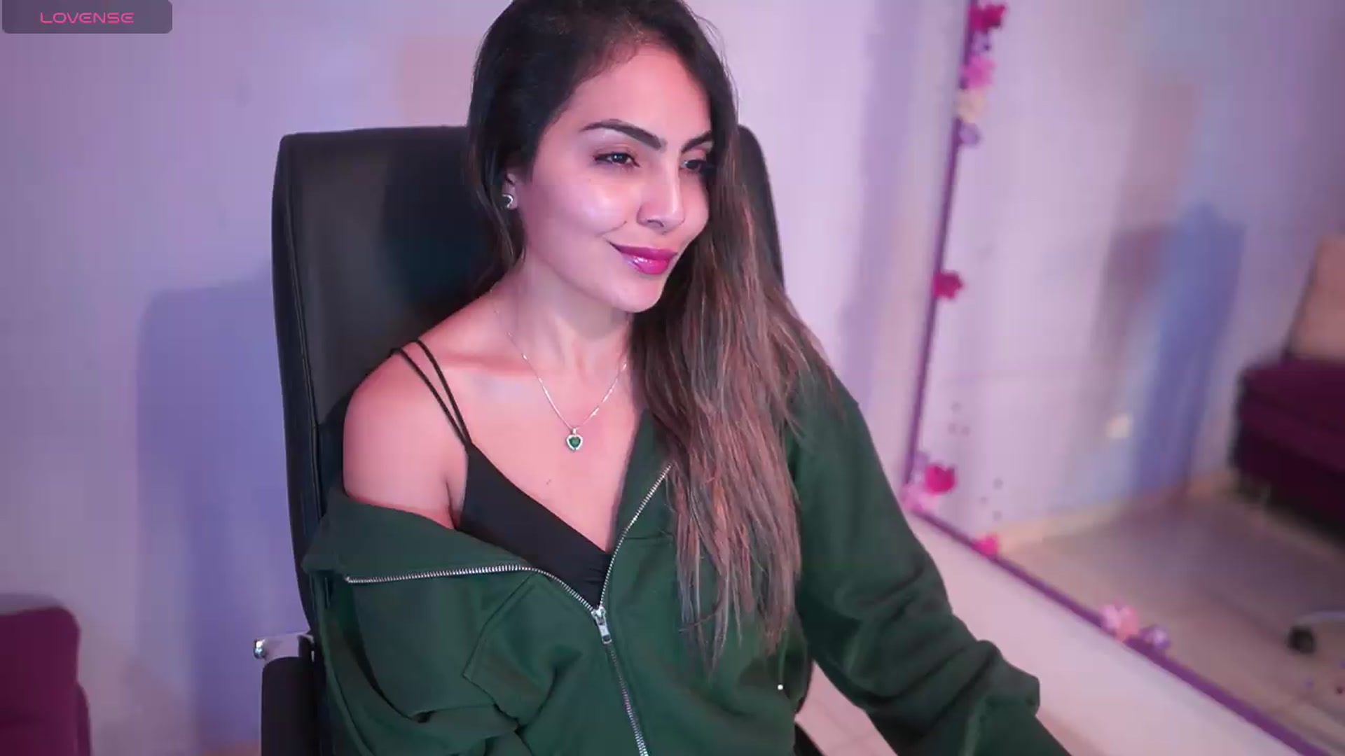 Gallery image thumbnail from CARMENVILLA1's myfreecams stream on, 07/02/2026, 06:10 image 11 of 20