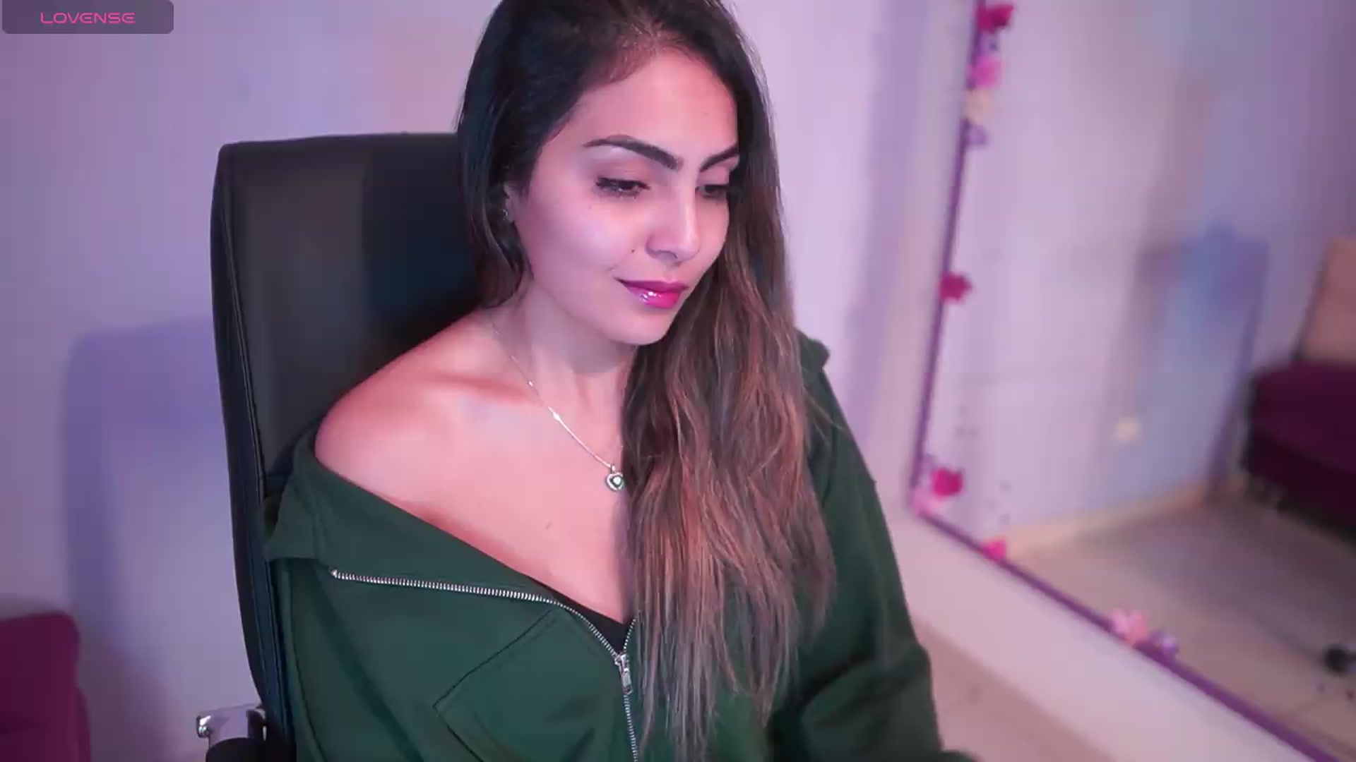 Gallery image thumbnail from CARMENVILLA1's myfreecams stream on, 07/02/2026, 06:10 image 1 of 20